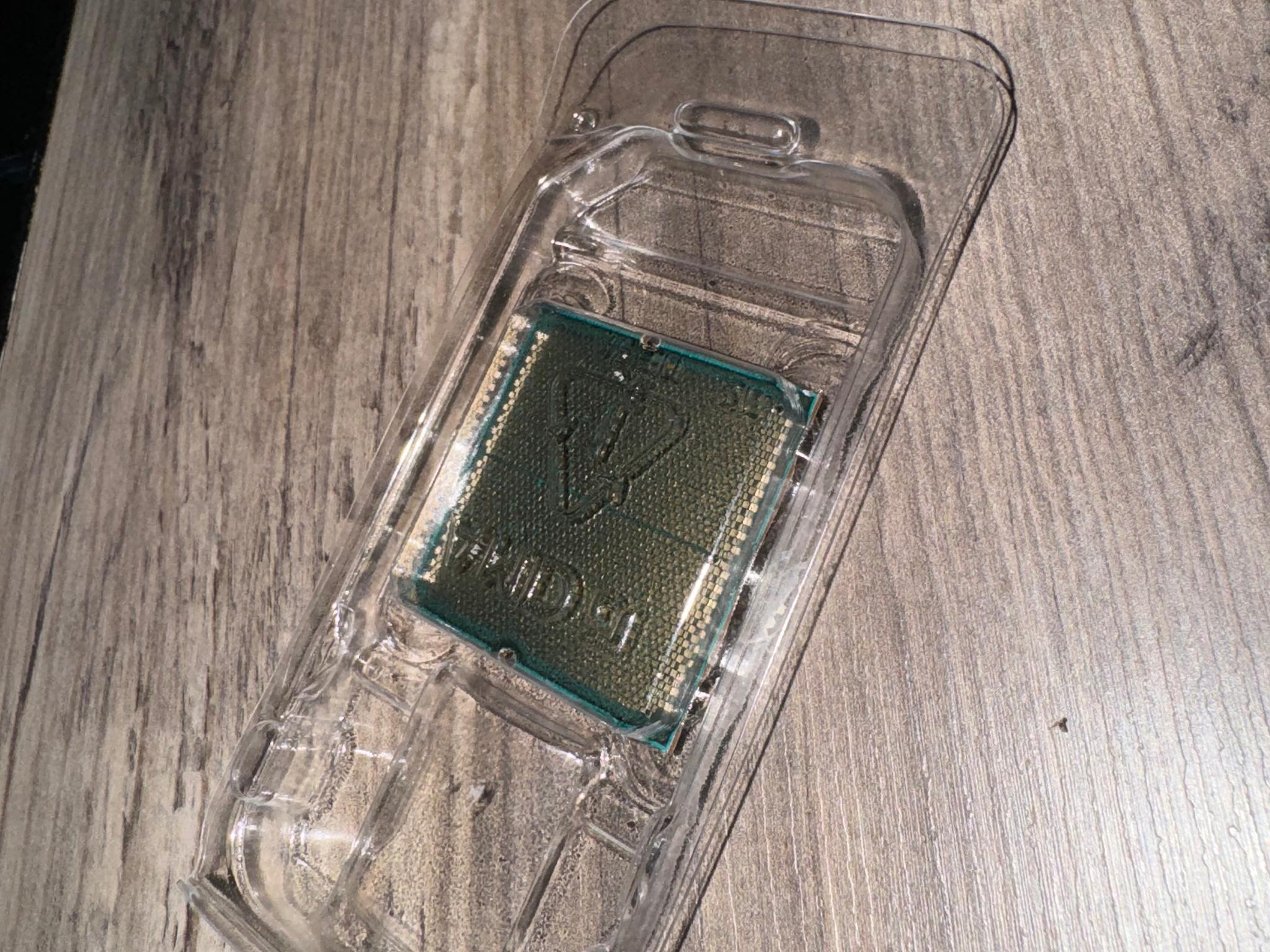 AMD Ryzen 7 7700
