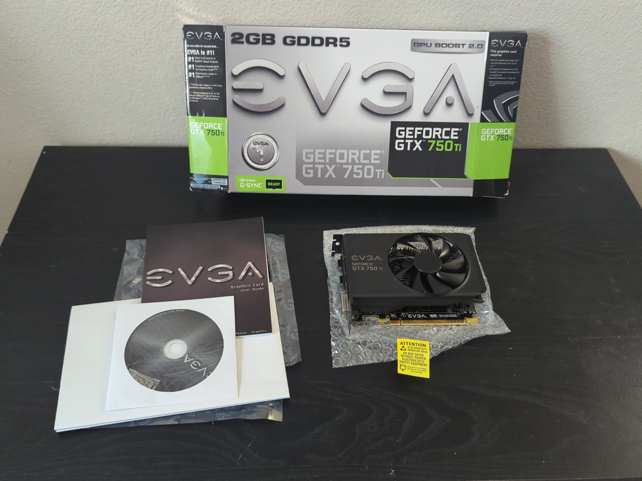 EVGA GTX 750 Ti - Original box, user guide, driver disc, etc!