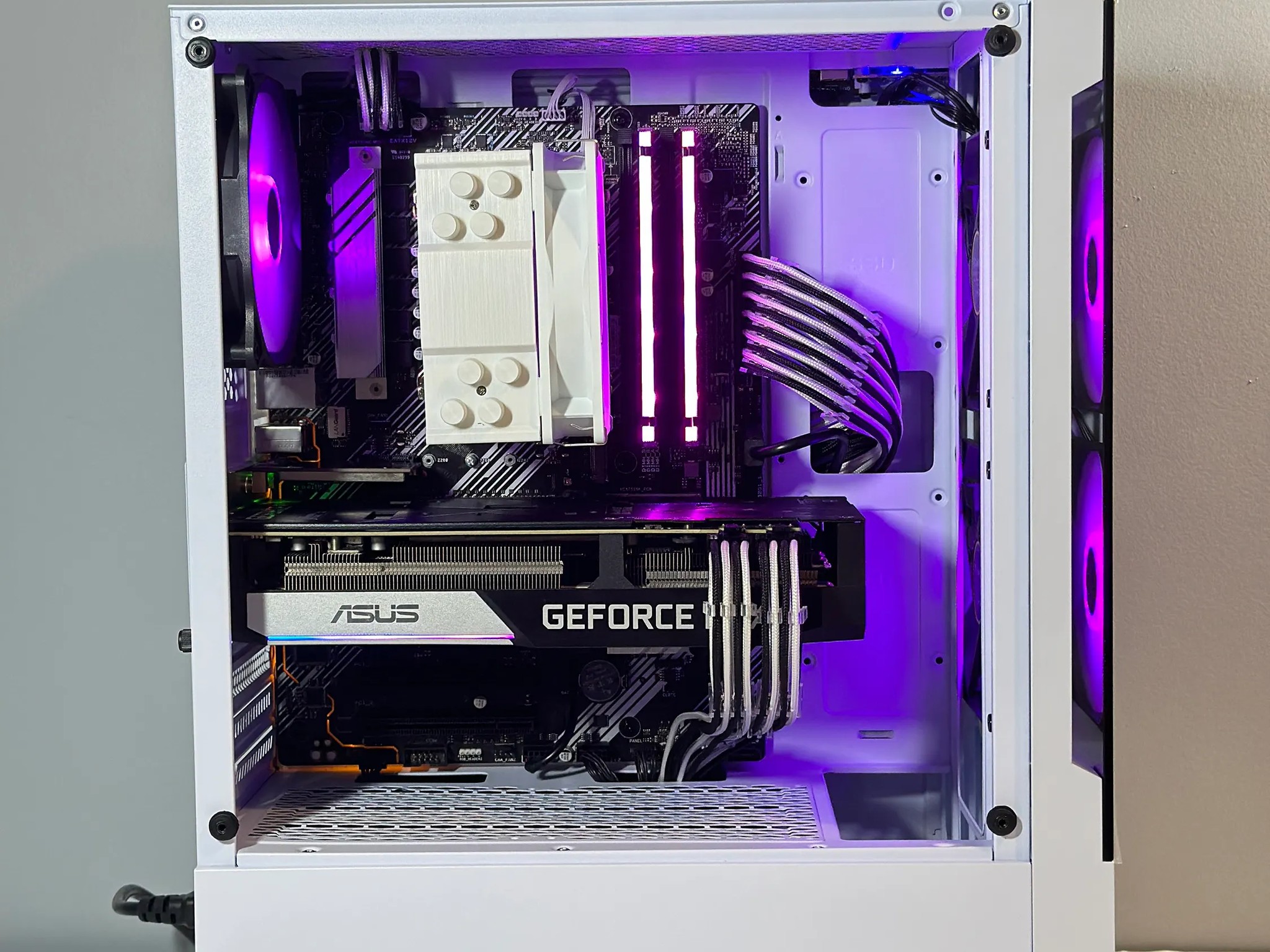 RTX 3070 | Intel i5 10600KF | 32GB RAM | 1TB SSD | Gaming/Streaming PC WIFI WIN10