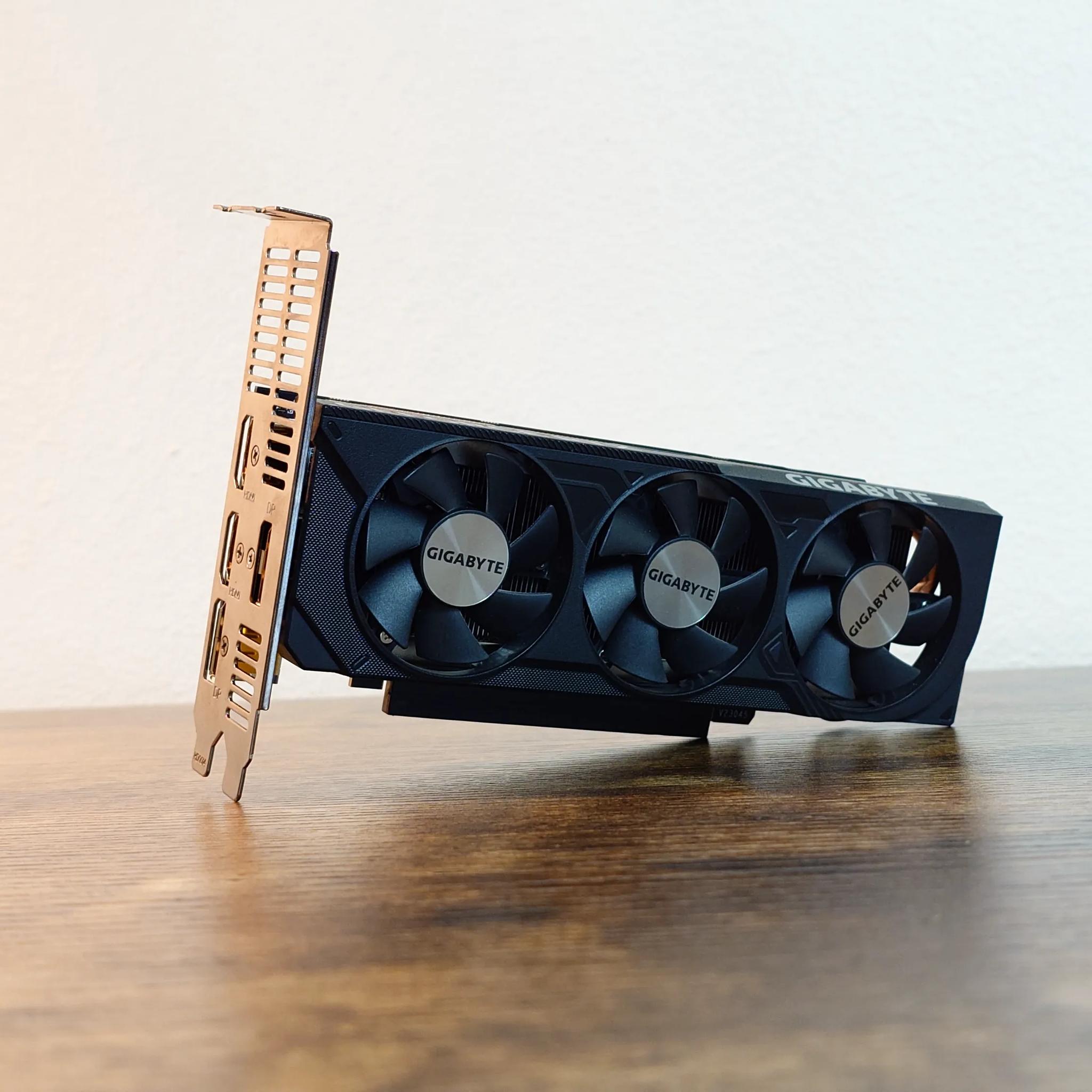 Gigabyte 4060 LP