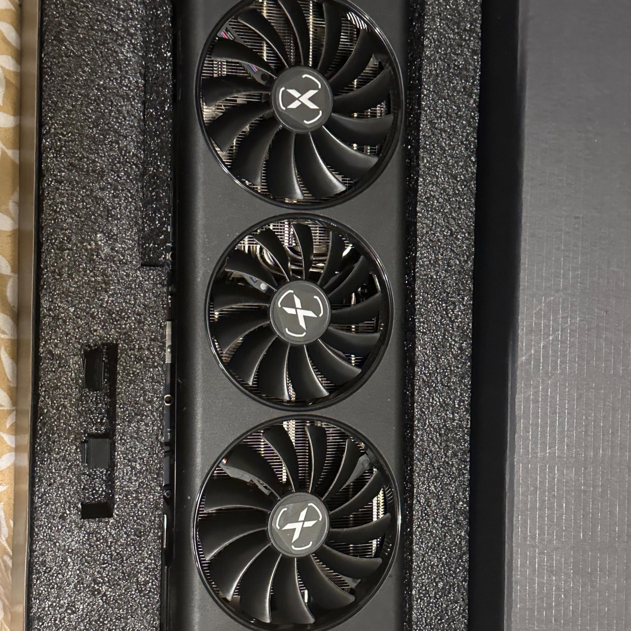 XFX AMD Radeon RX 6800