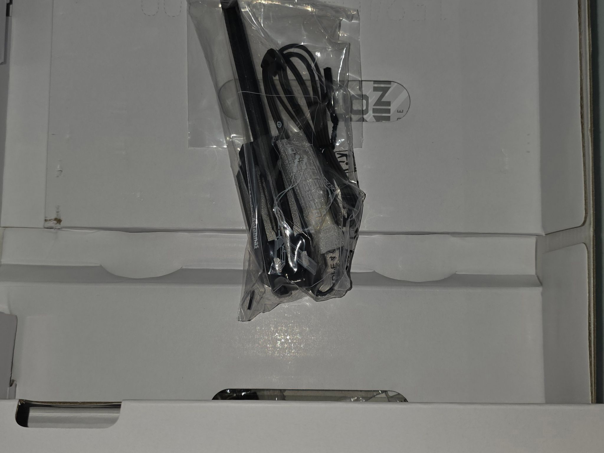 ASUS ROG Strix B650-A Gaming WiFi (White) - Brand New, Never Used