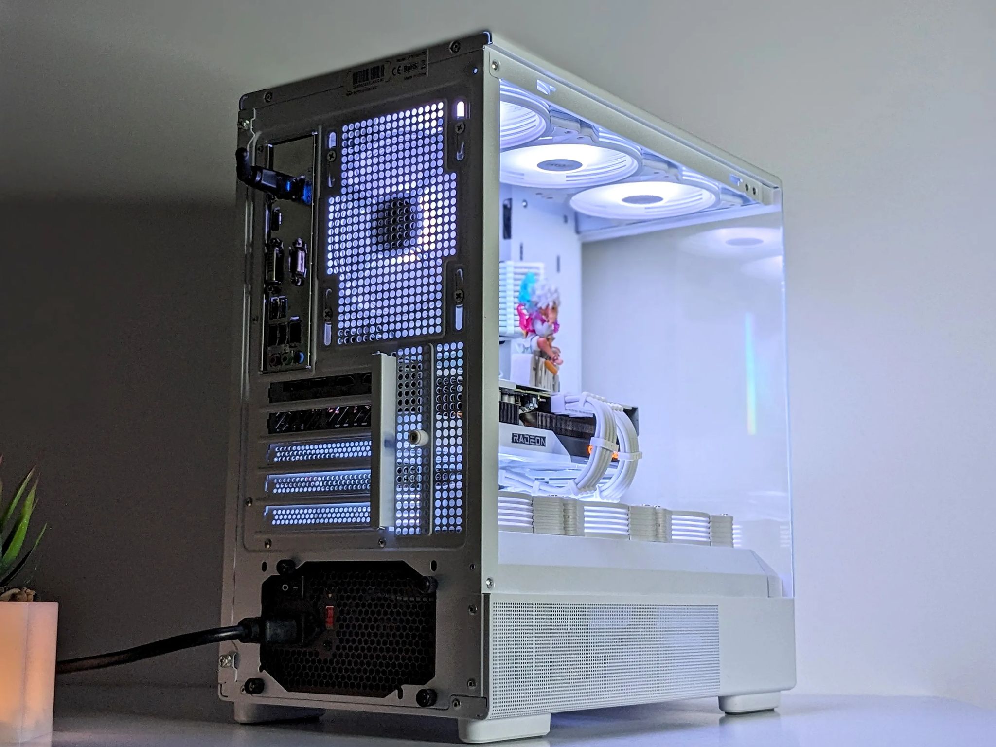 The OnE PiEce🏴‍☠️⚪️💎1440P Gaming Beast⚪️RX 7600XT⚪️16GB RAM⚪️Ryzen 5⚪️1TB PCIE NVMe⚪️Windows 11 Pro
