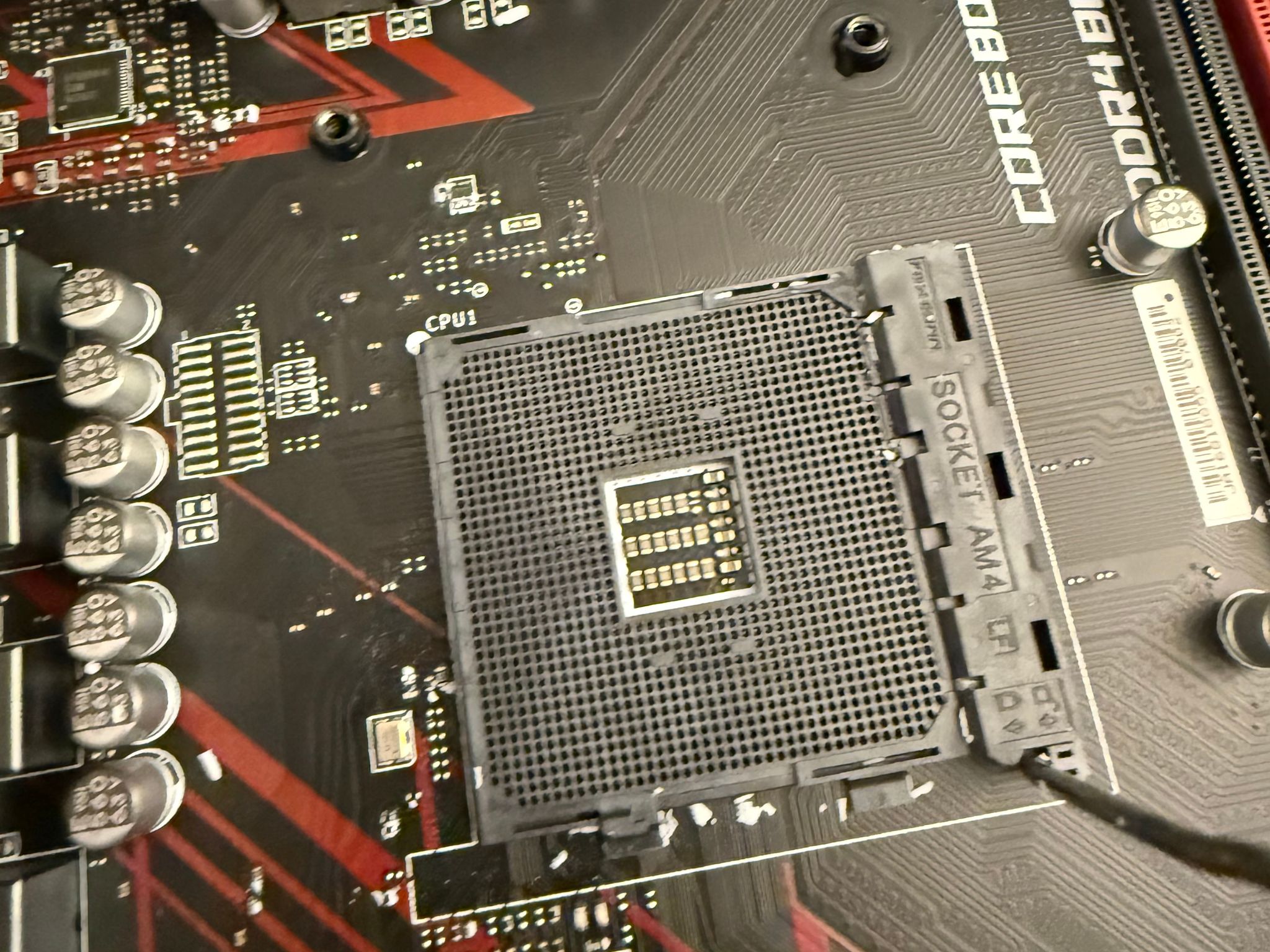 MSI B450 GAMING PLUS MS-7B86 AM4 DDR4