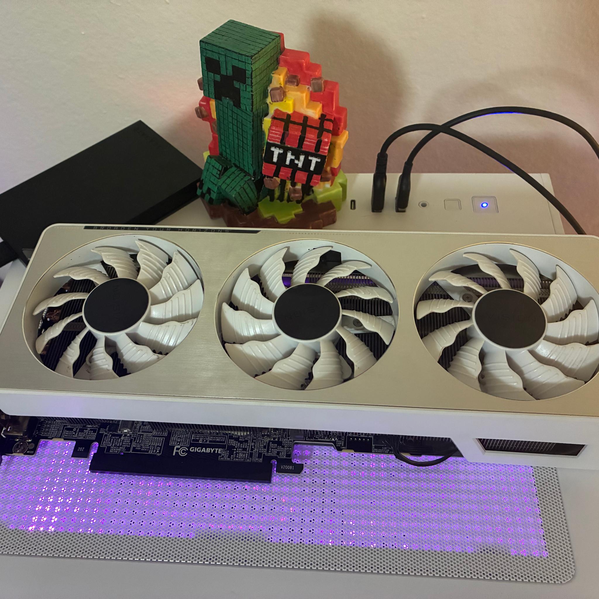 Gigabyte Vision OC GeForce RTX 3070