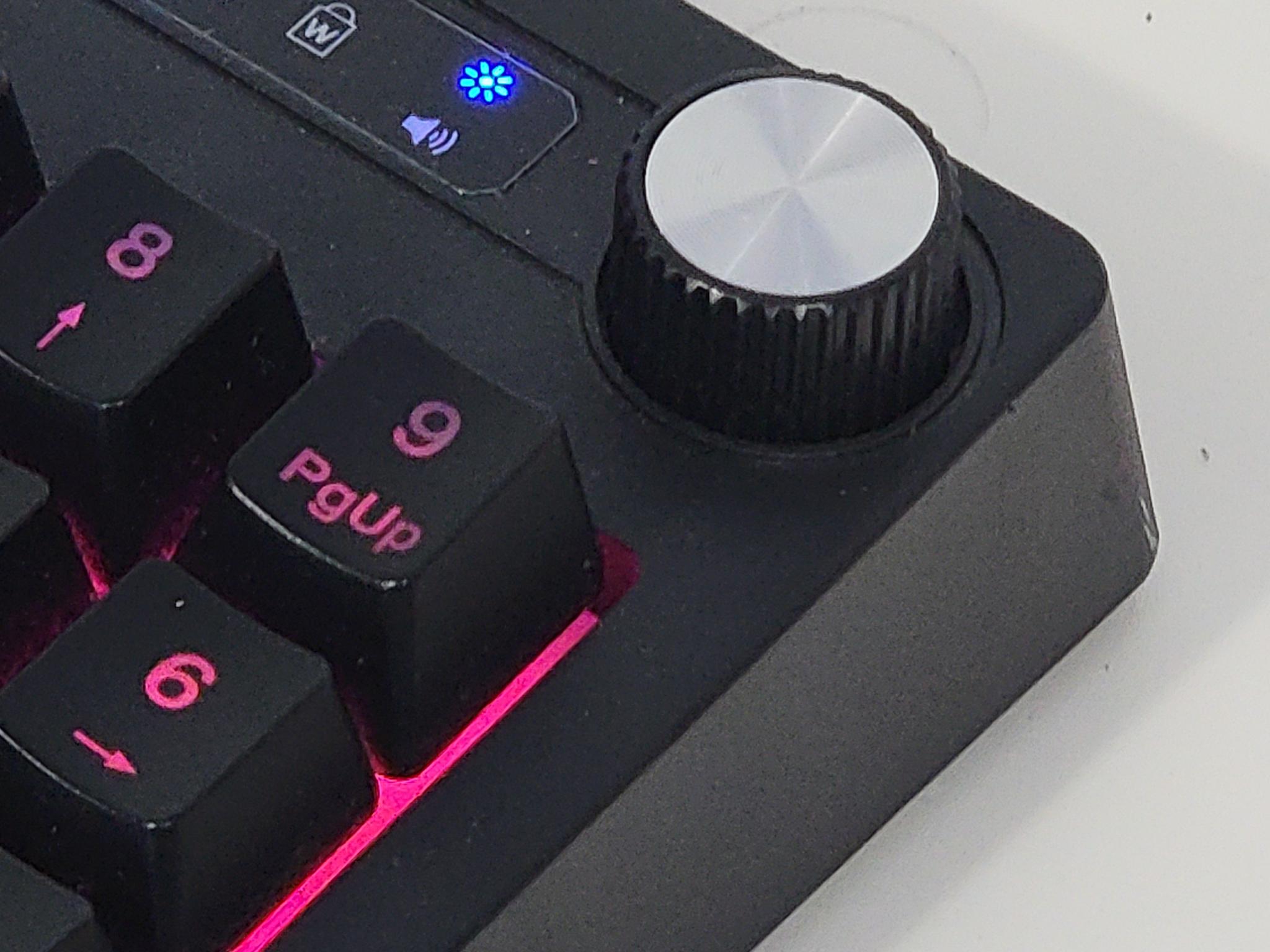 BENGOO GK-1 RGB Gaming Keyboard | Full Size | Volume Knob | Tested & Working