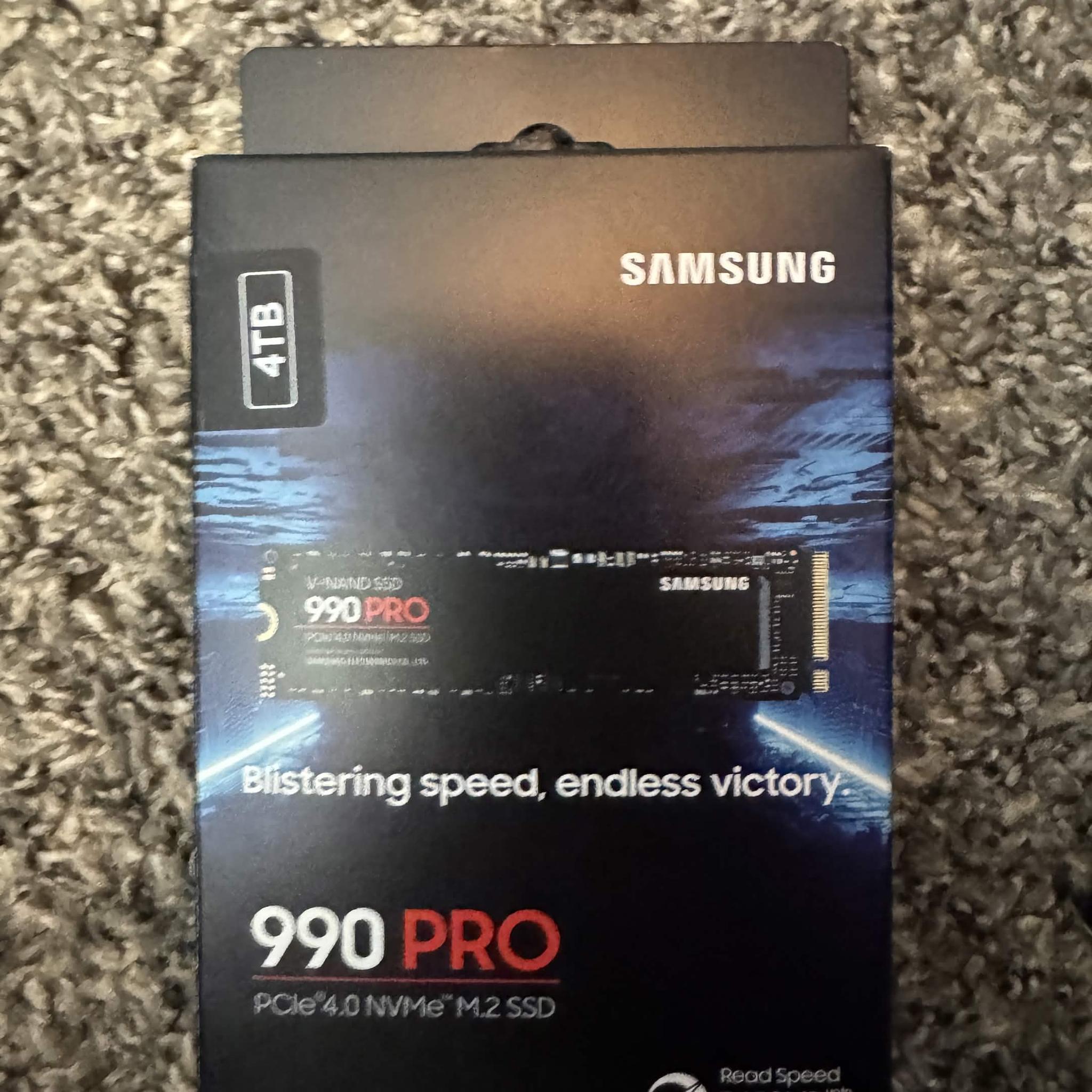 Samsung 990 Pro 4TB NVMe M.2 SSD Gen4 7450mb/s speed