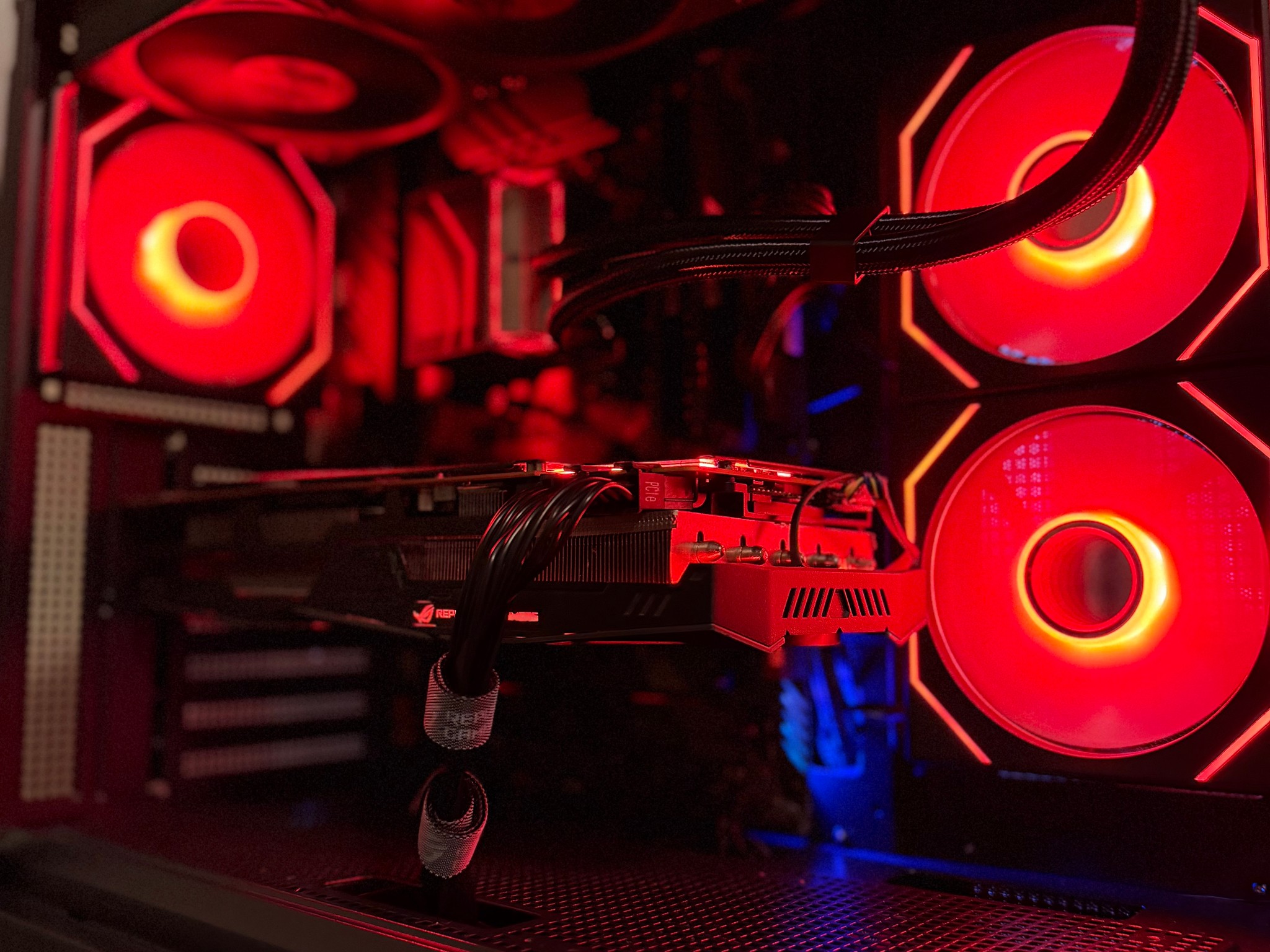 ROG Gaming PC | Ryzen 5 5500 | RX 5700 XT 8GB | 16GB RAM | ASUS TUF WiFi | 360mm LCD AIO
