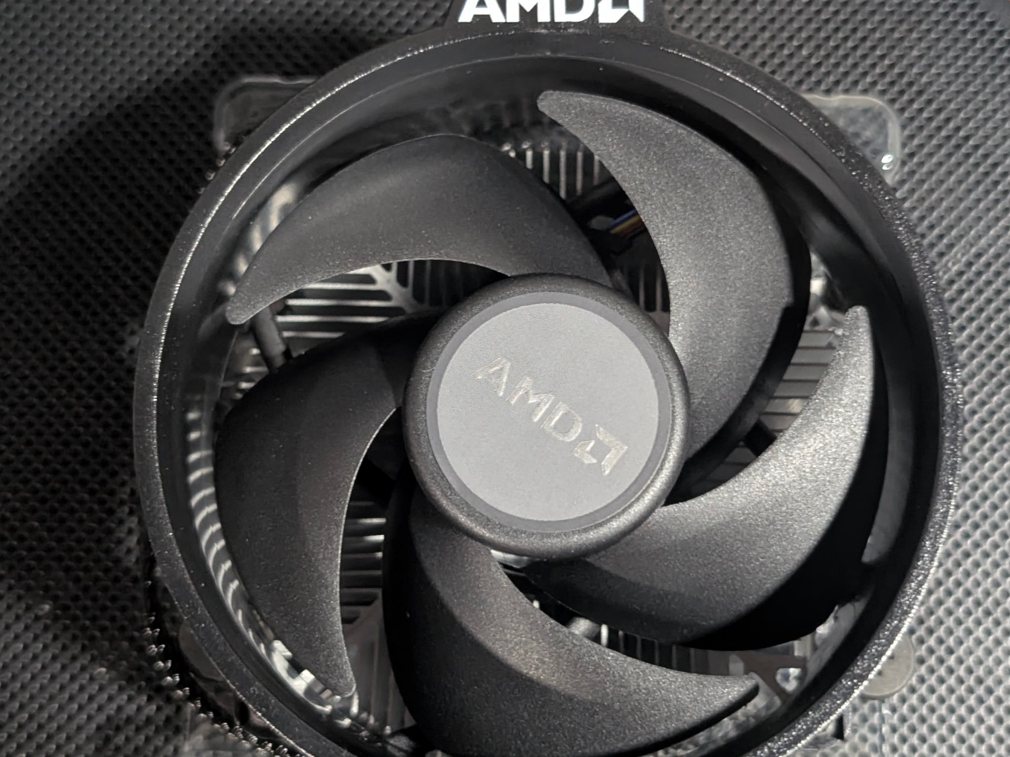 AMD Wraith Stealth CPU Cooler