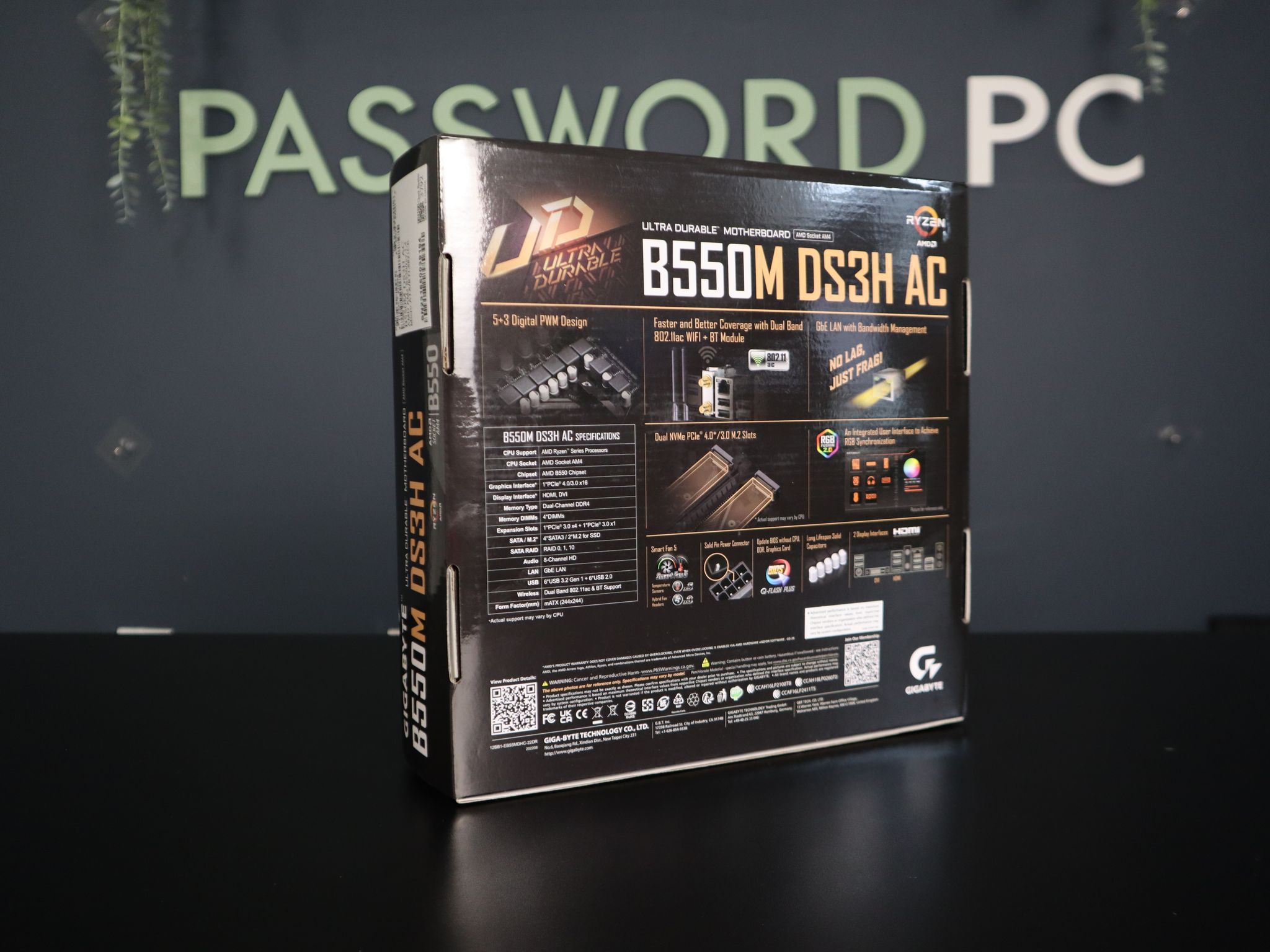 GIGABYTE B550M DS3H AC | Brand New |