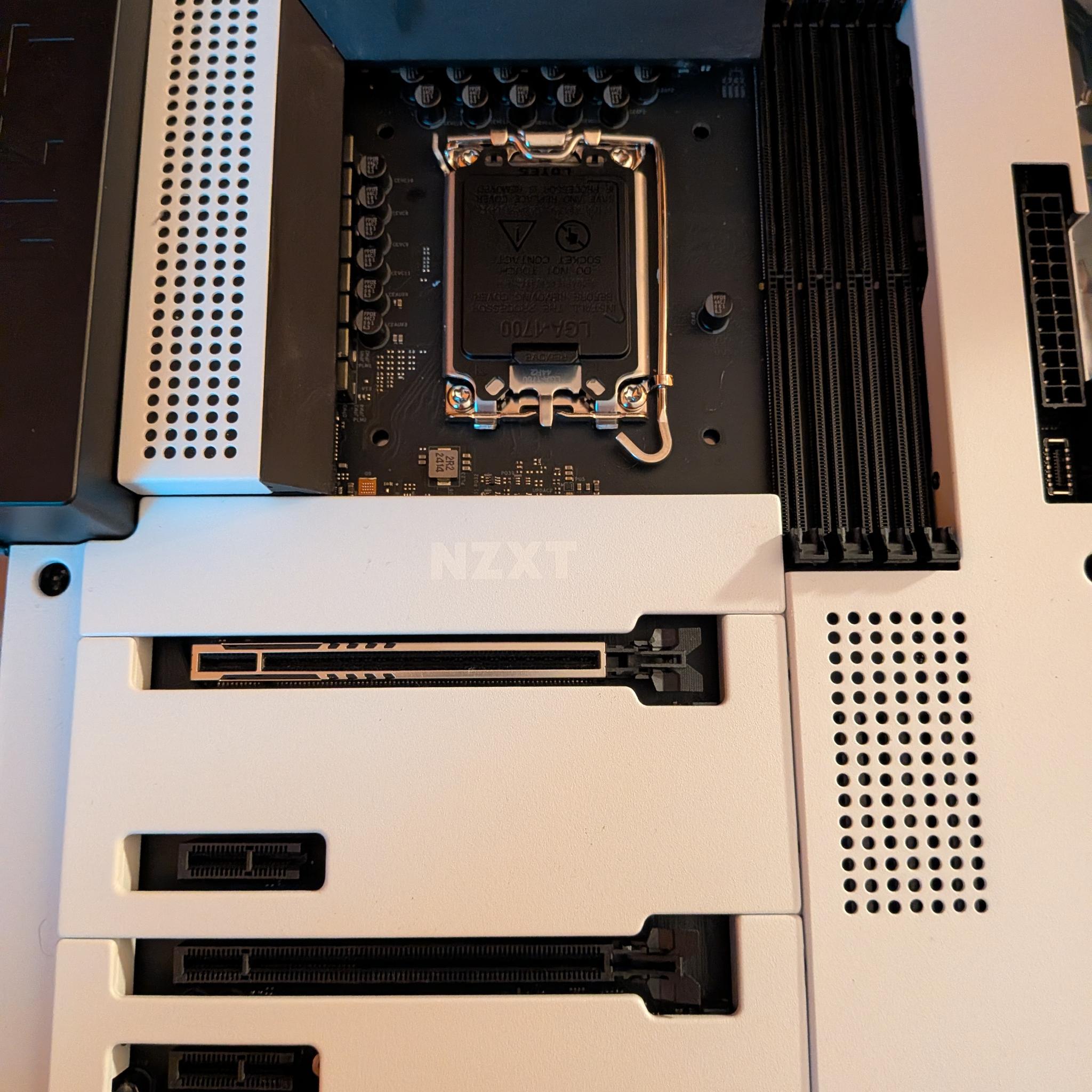NZXT Z790 N7 DDR5 motherboard (12th/13th/14th Gen Intel CPUs)