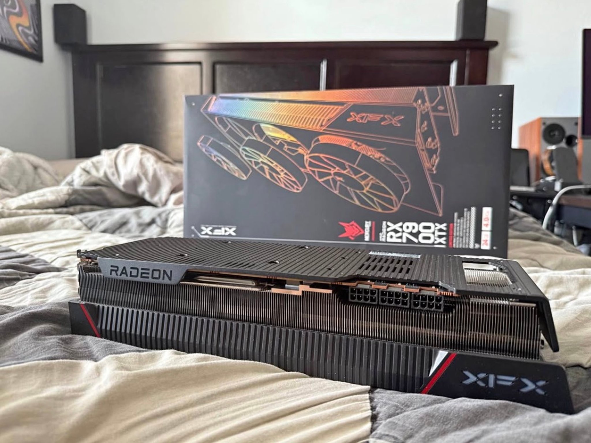 XFX MAGNETIC AIR 7900 XTX