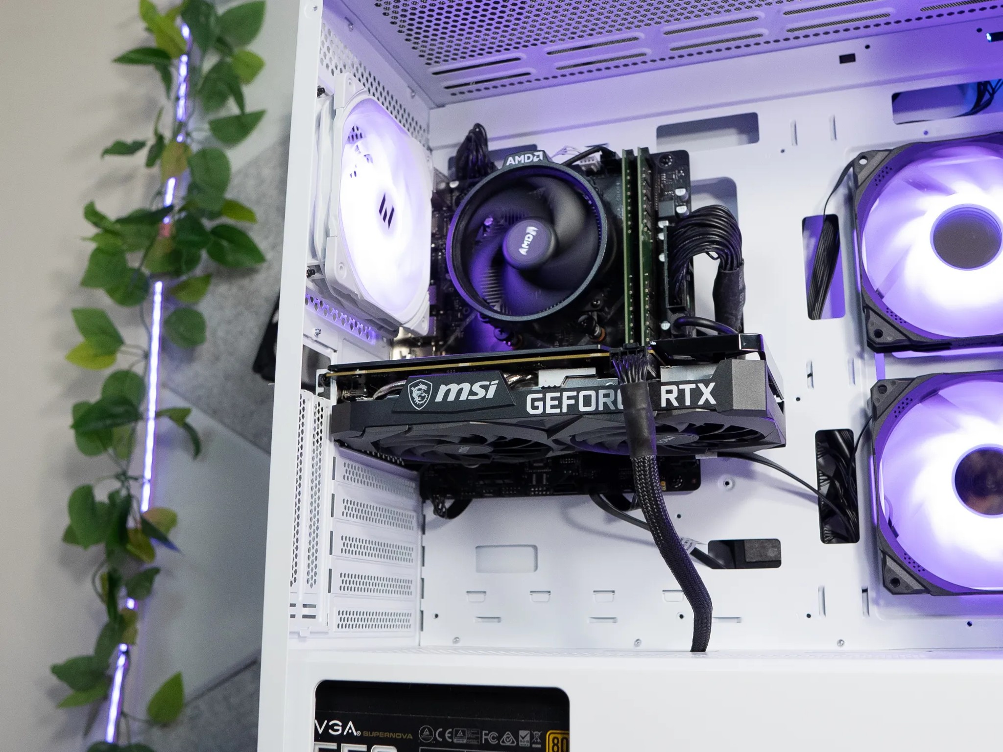 🟣⚪ | MSI RTX 3060 12GB | RYZEN 5 3500X | 32GB DDR4 RAM | 1.5TB | VaporWave 1.0 |