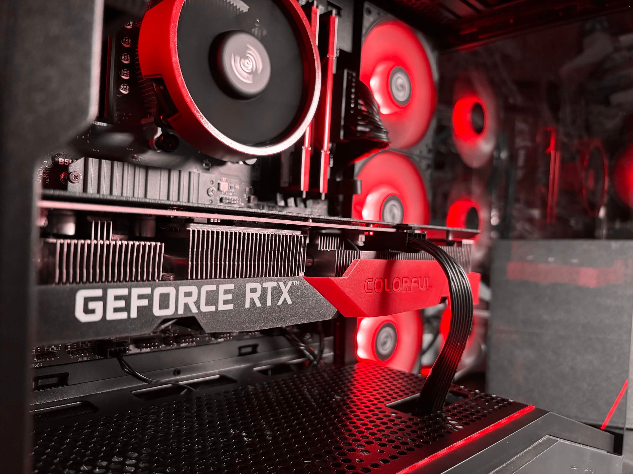 ARES V0 🔴⚫ | Ryzen 5500 | 3060 Ti | 1 TB NVME | 2 TB Sata SSD | 16 GB DDR4
