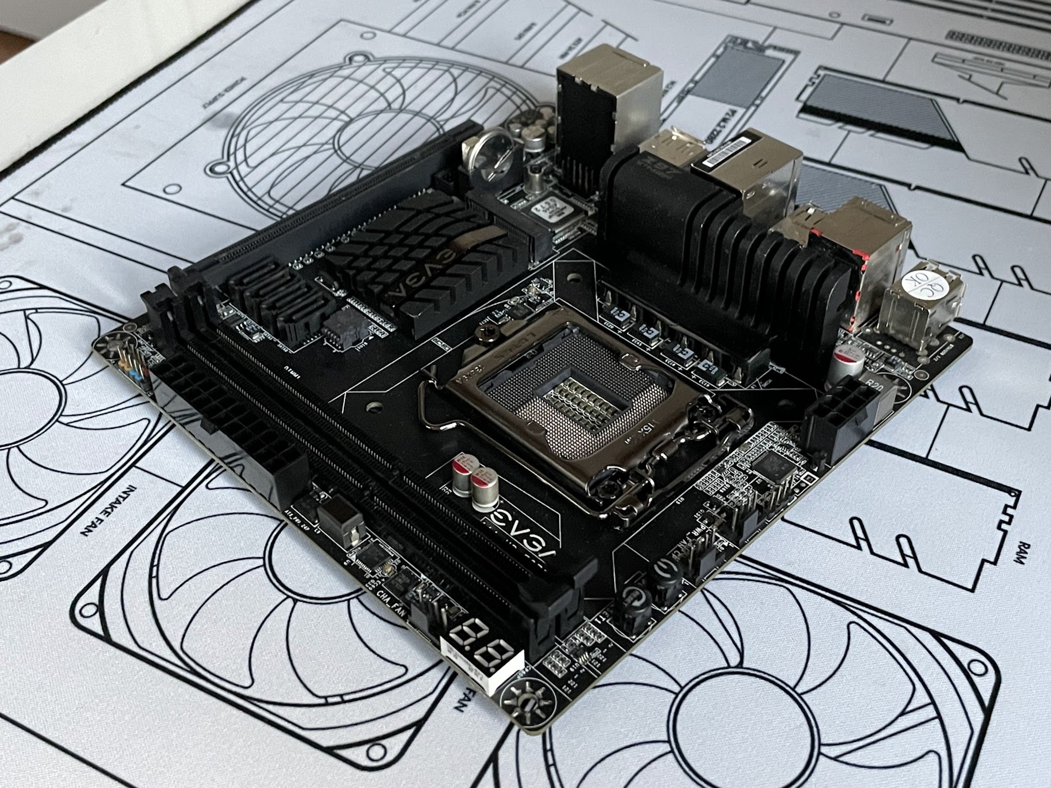*RARE!* EVGA Z97 Core3D Mini-ITX computer motherboard LGA 1150 (Factory Refurbished by EVGA)
