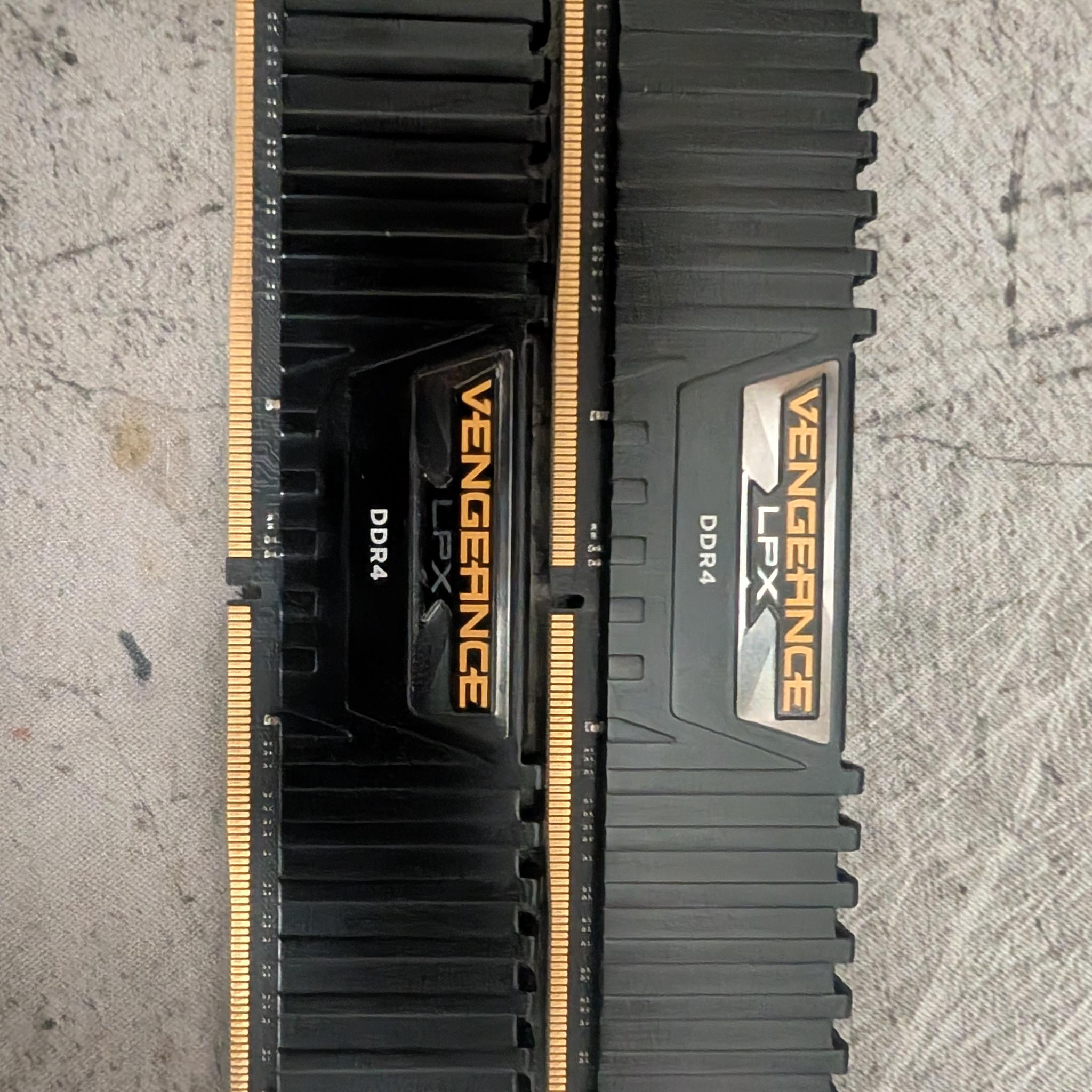 Corsair Vengeance LPX 32GB (2x16GB)  RAM DDR4 3200MHz