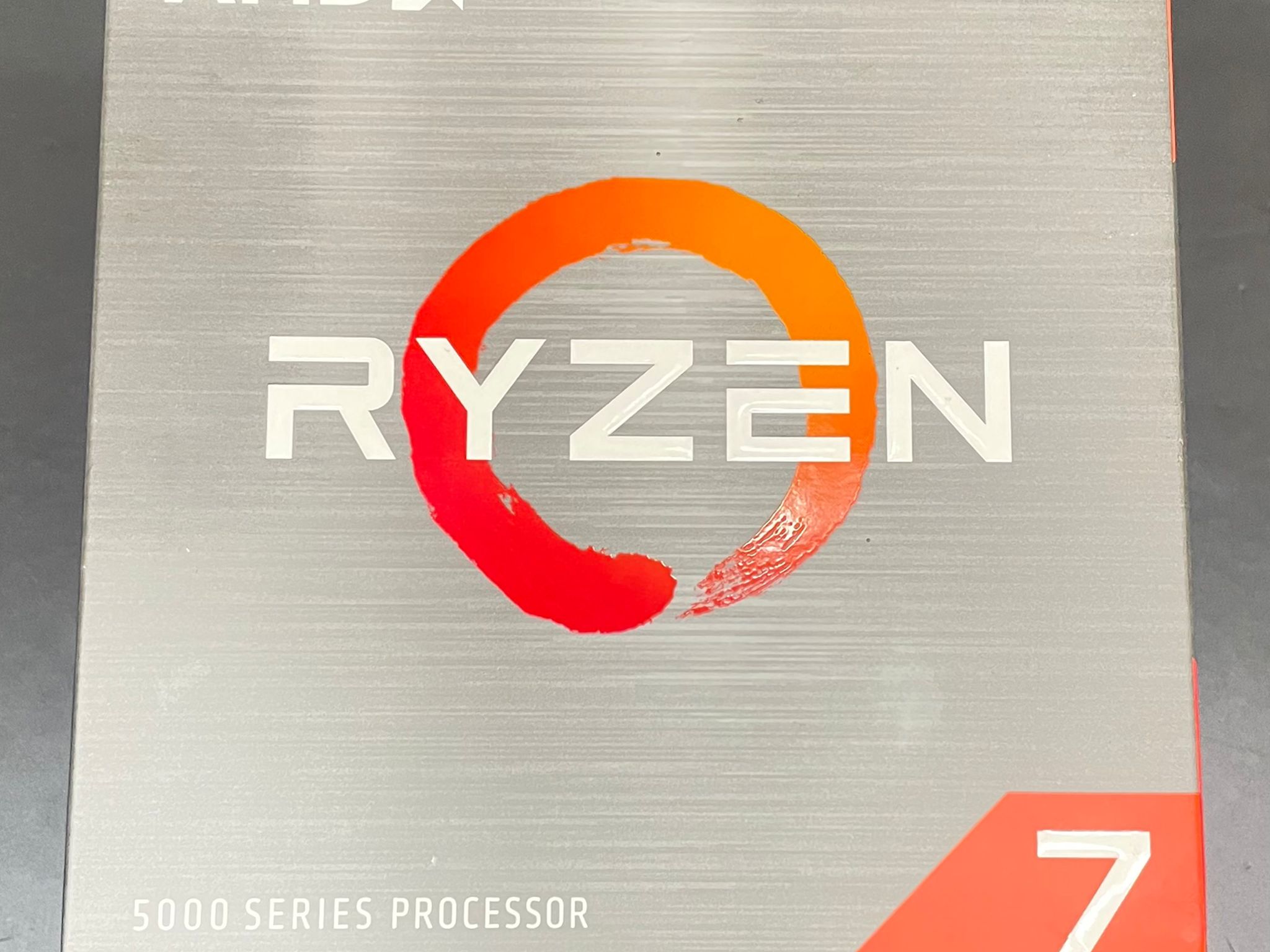 AMD Ryzen 7 5700x