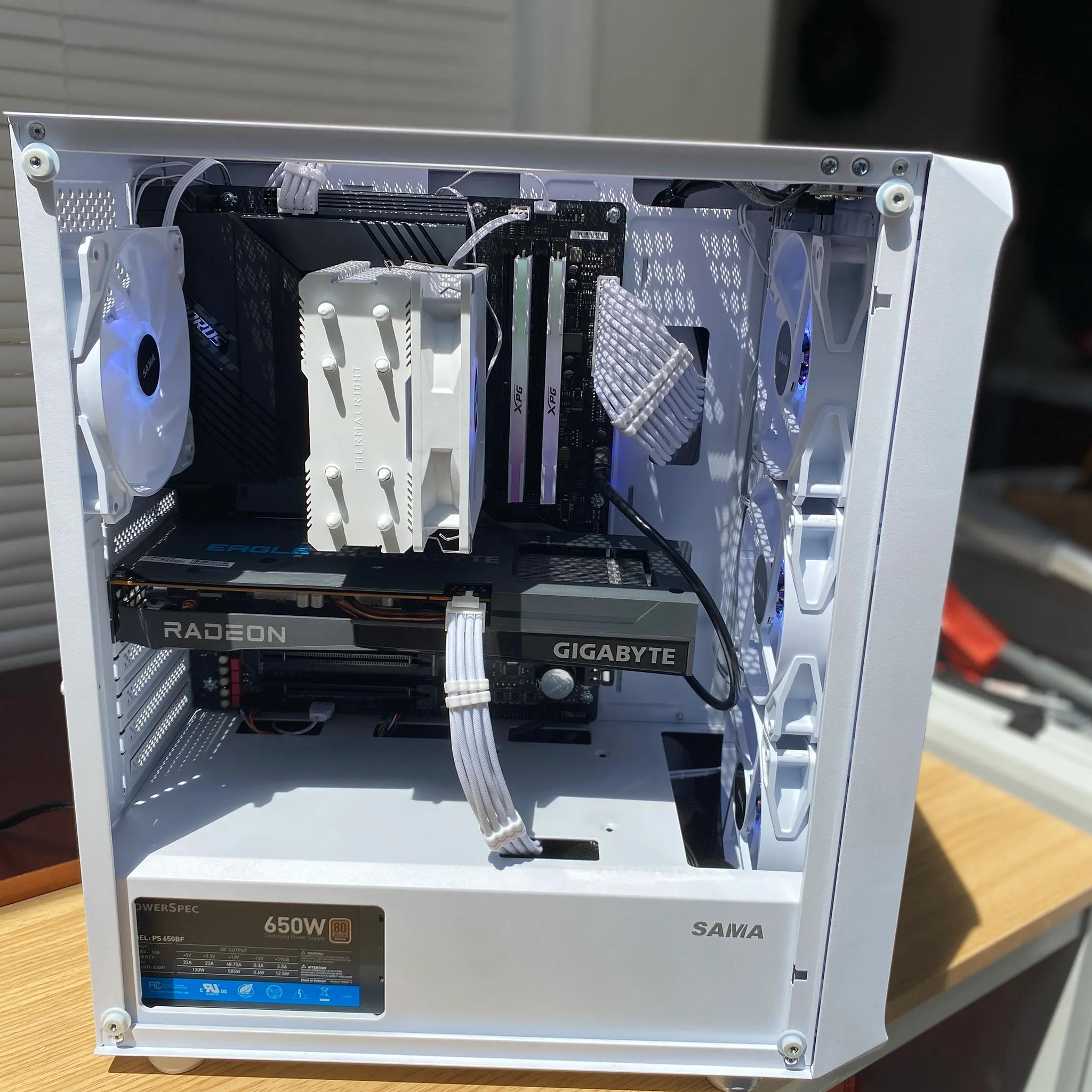 ⚪🔵DAYBREAK🔵⚪1080P Gaming and Streaming PC | AMD RX 6600, Intel Core i5, 16GB RAM, 512 NVME, 1TB SSD