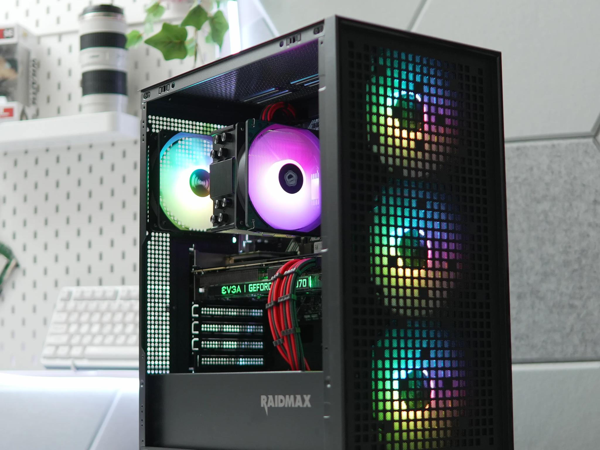 Gaming PC! RTX 2070 SUPER + RYZEN 7 + 16GB RAM + WIFI