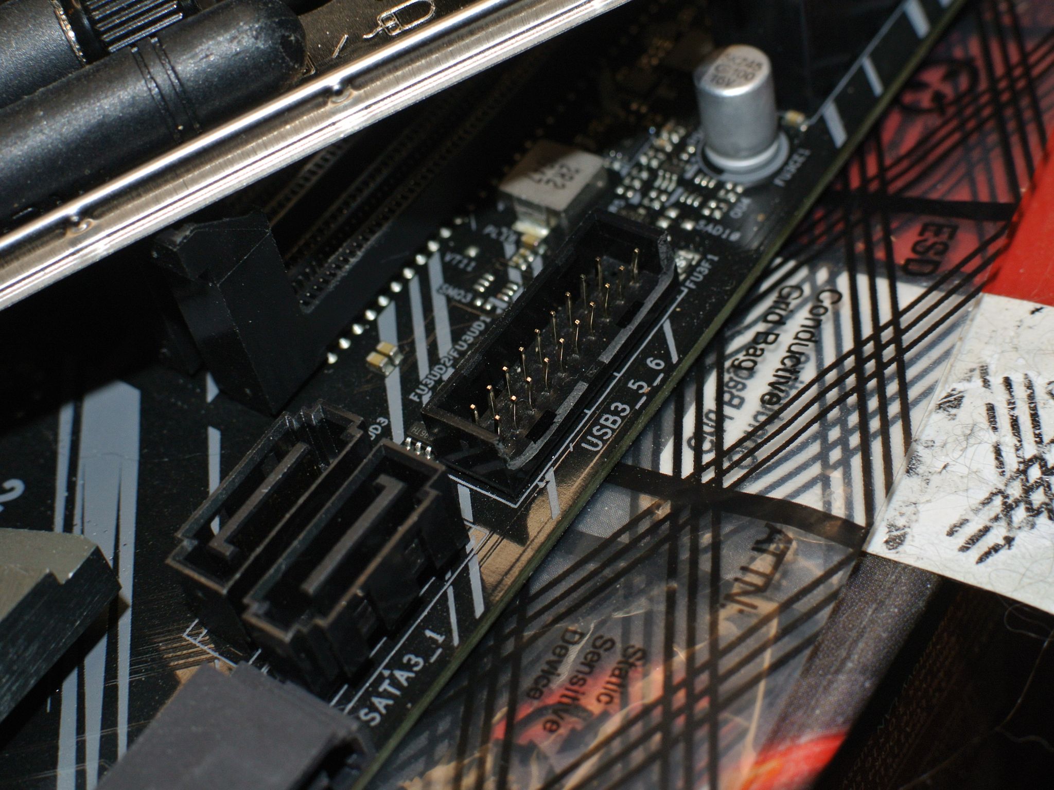 ASRock z390 Phantom Gaming Motherboard w/ i5 8600 CPU Bundle