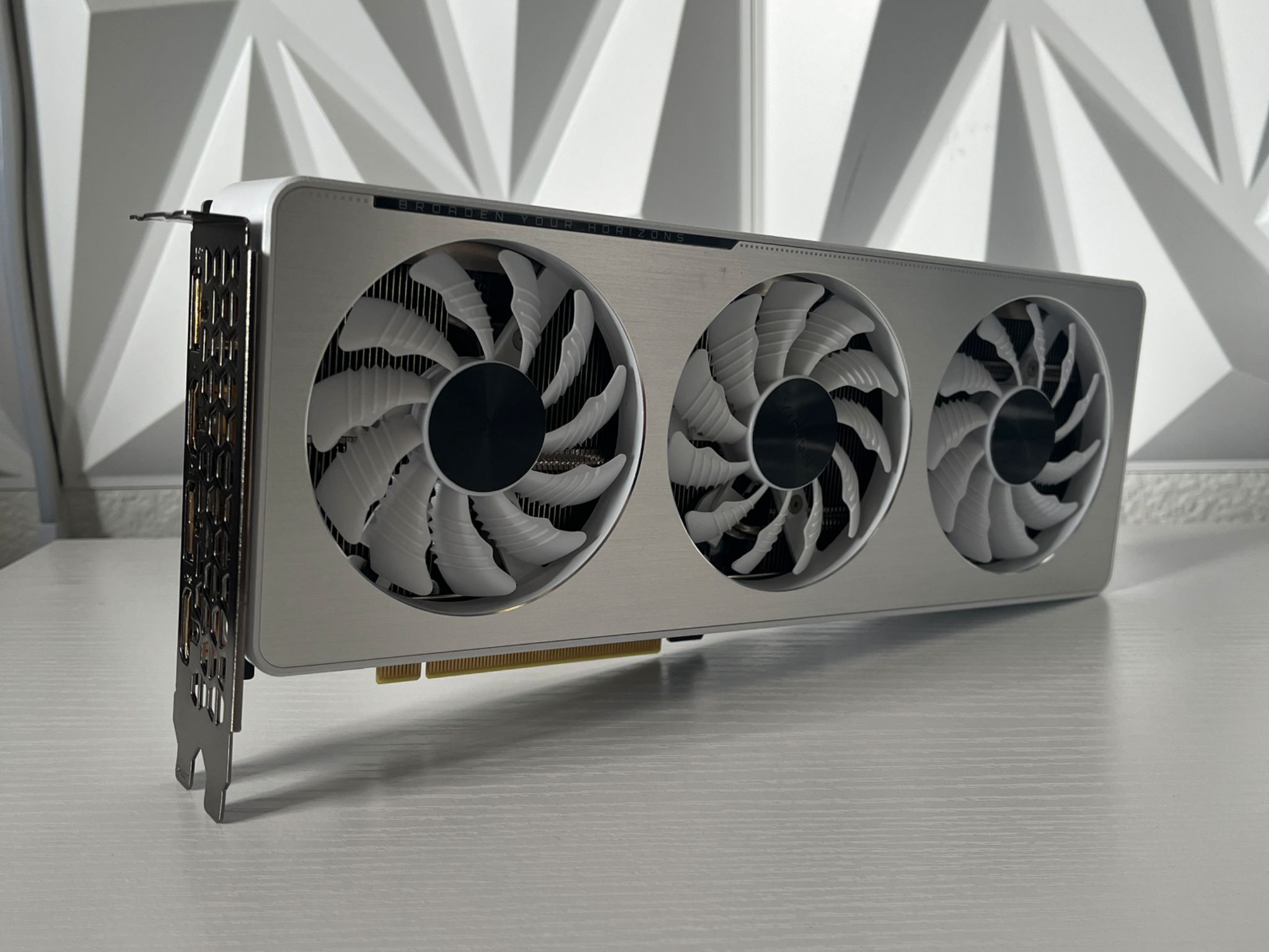 Gigabyte RTX 3060 Vision OC 12GB