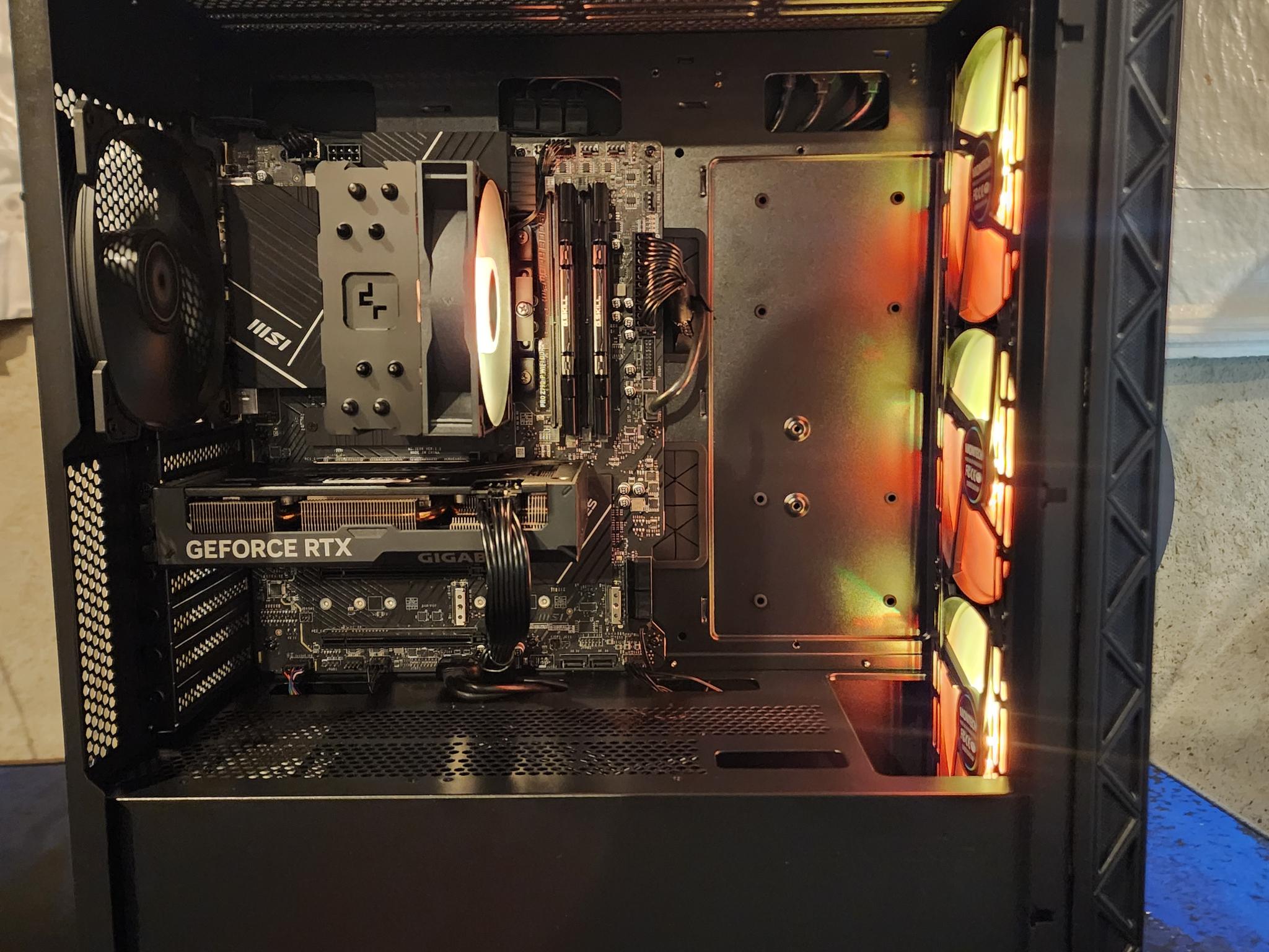 Nvidia RTX 4060 Ti / i5-12600KF / 16GB DDR4 / 1TB NVMe SSD