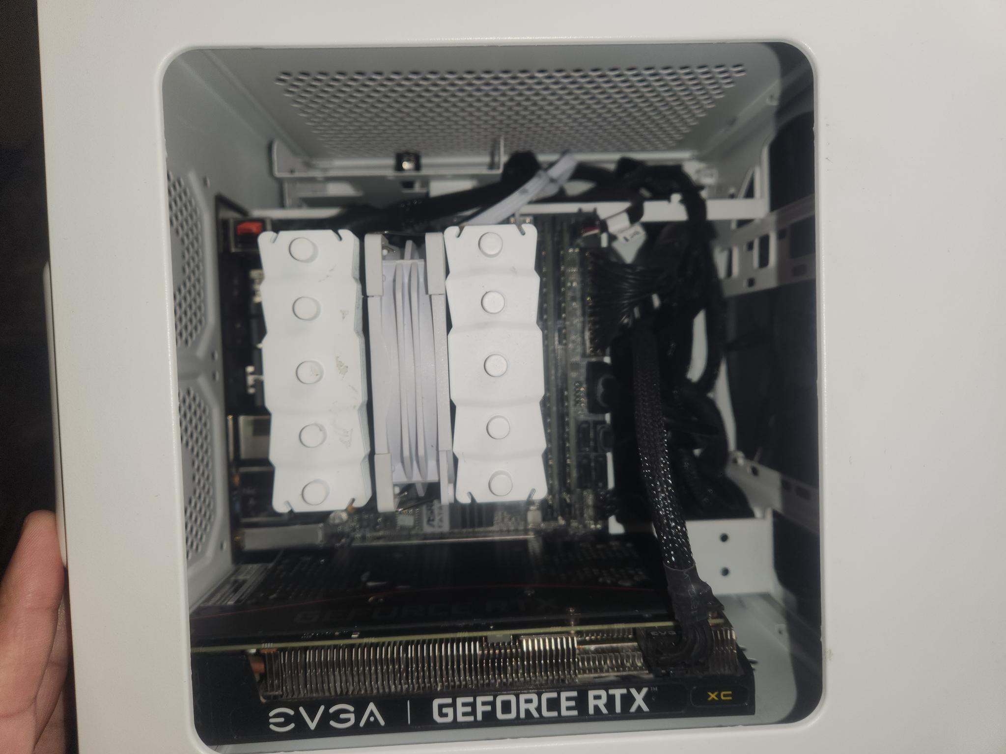 RTX GAMING PC IN A BOX!