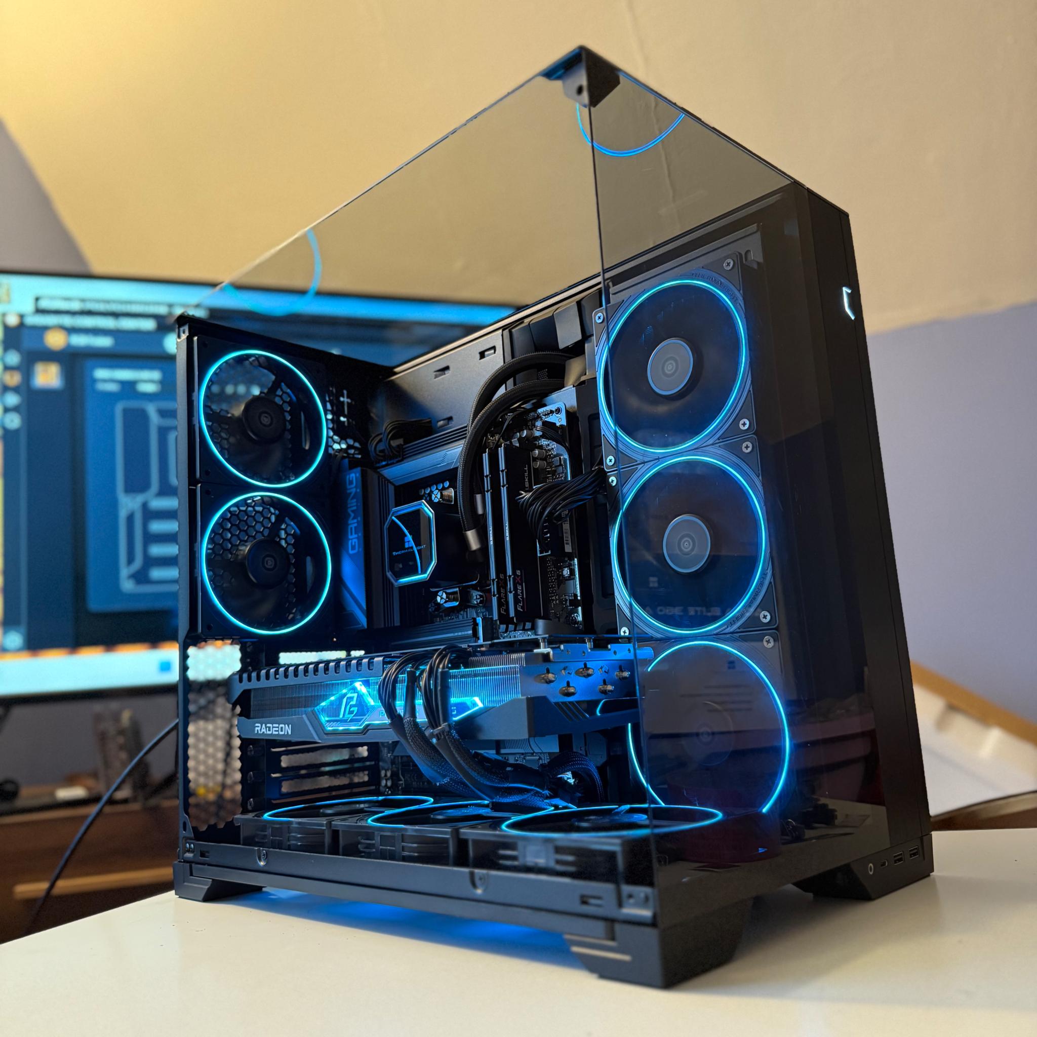 Black Box v3 - RX 7900 XT | Ryzen 7 7700X | 32GB DDR5 | 1TB SSD