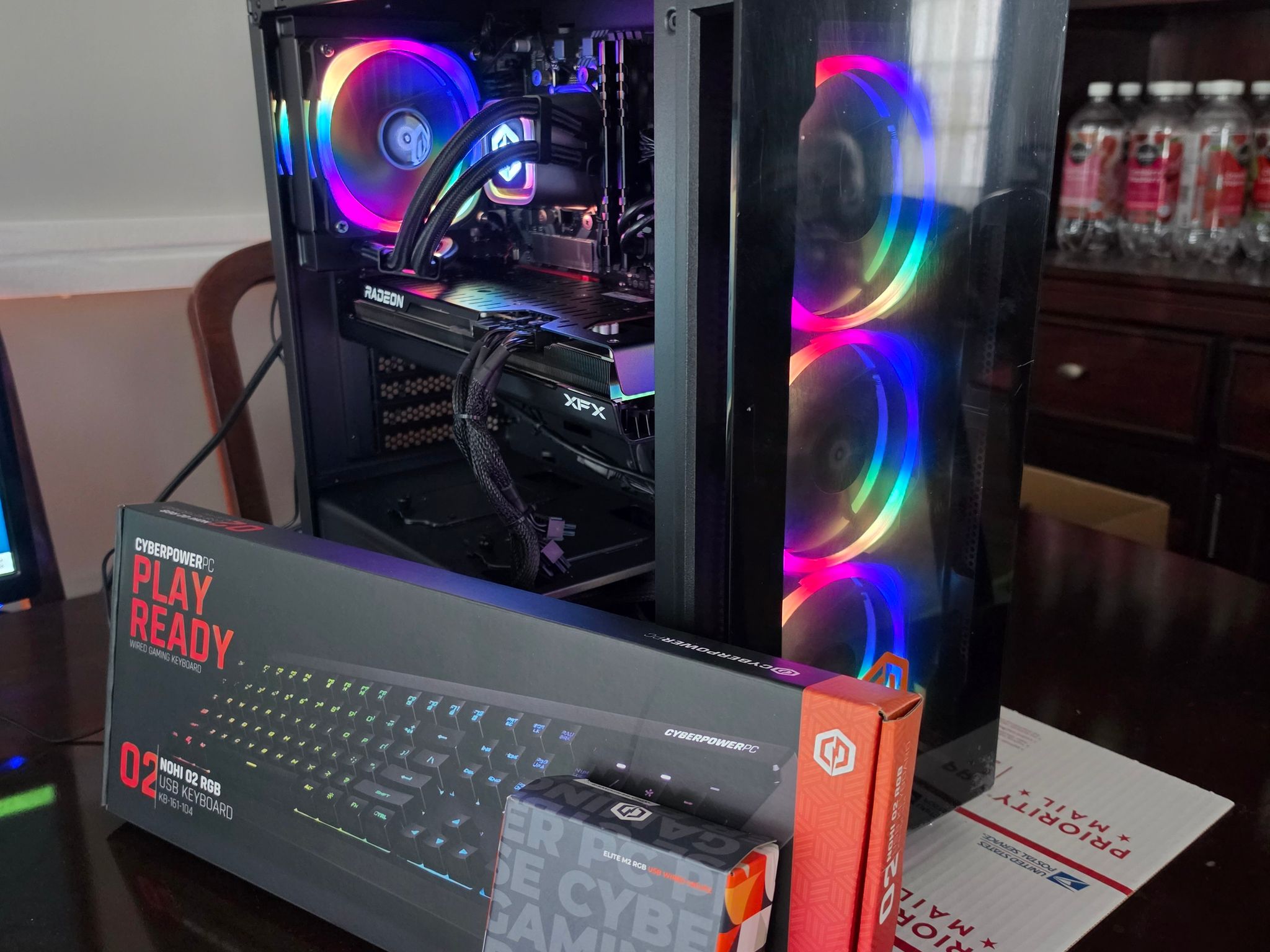 Phantom Blade - RX 7800 XT Gaming PC - Ryzen 7 8700F, 2TB NVMe, 32GB DDR5