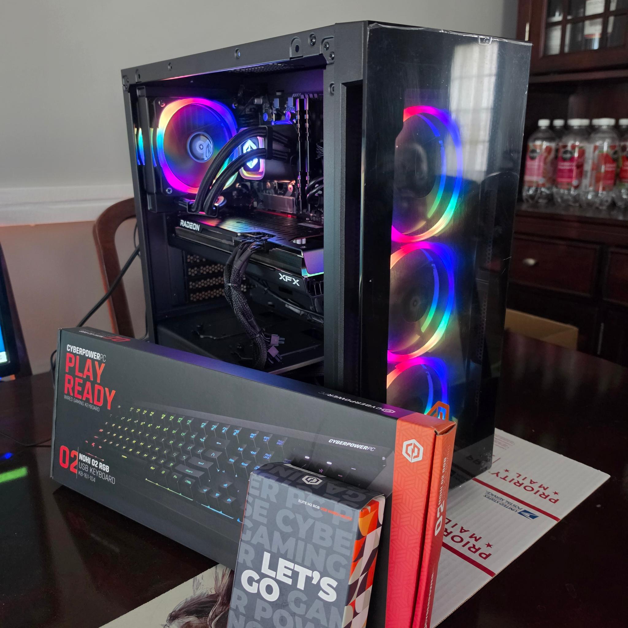 Phantom Blade - RX 7800 XT Gaming PC - Ryzen 7 8700F, 2TB NVMe, 32GB DDR5