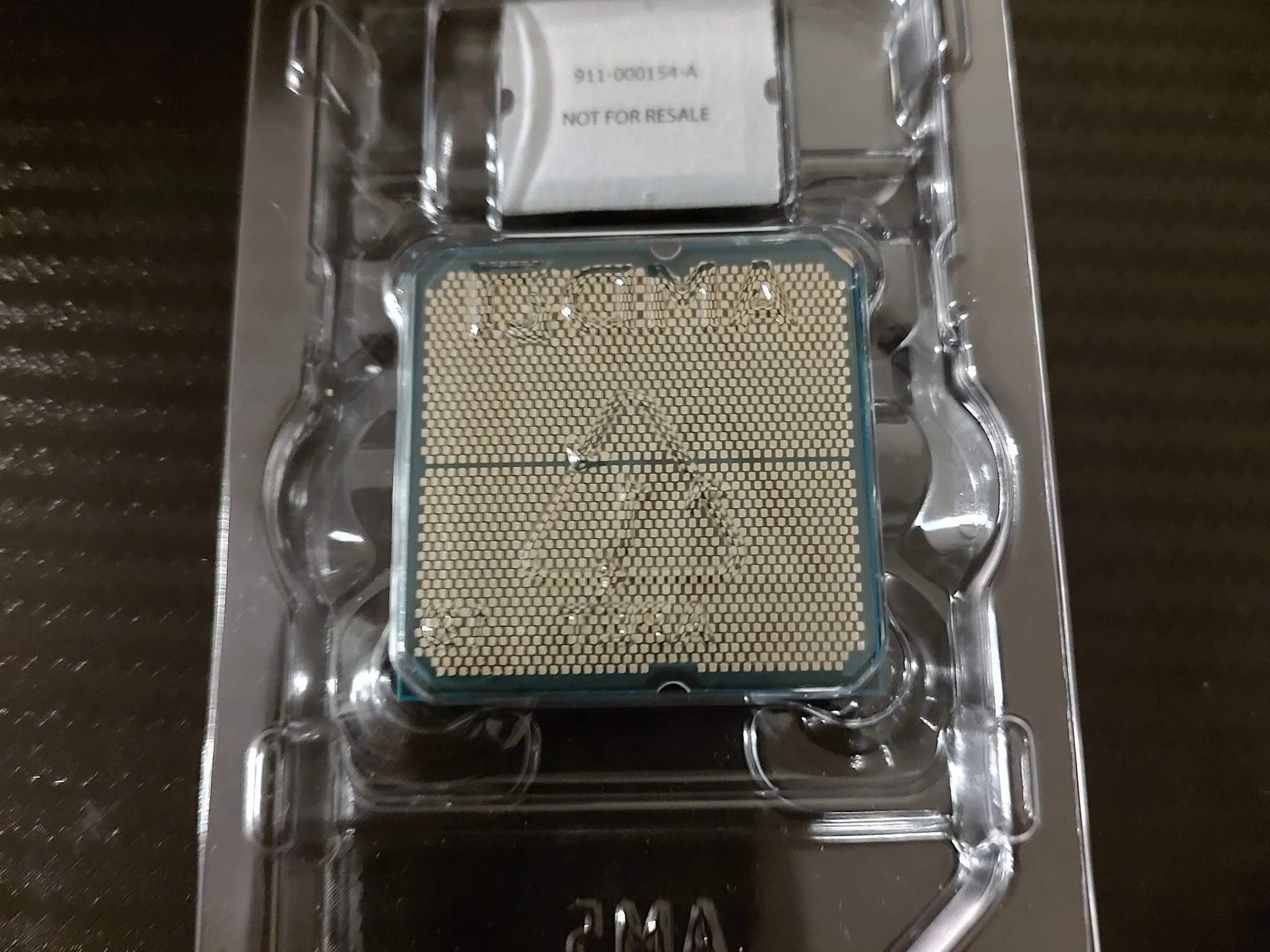 Ryzen 7 7800X3D - almost new!