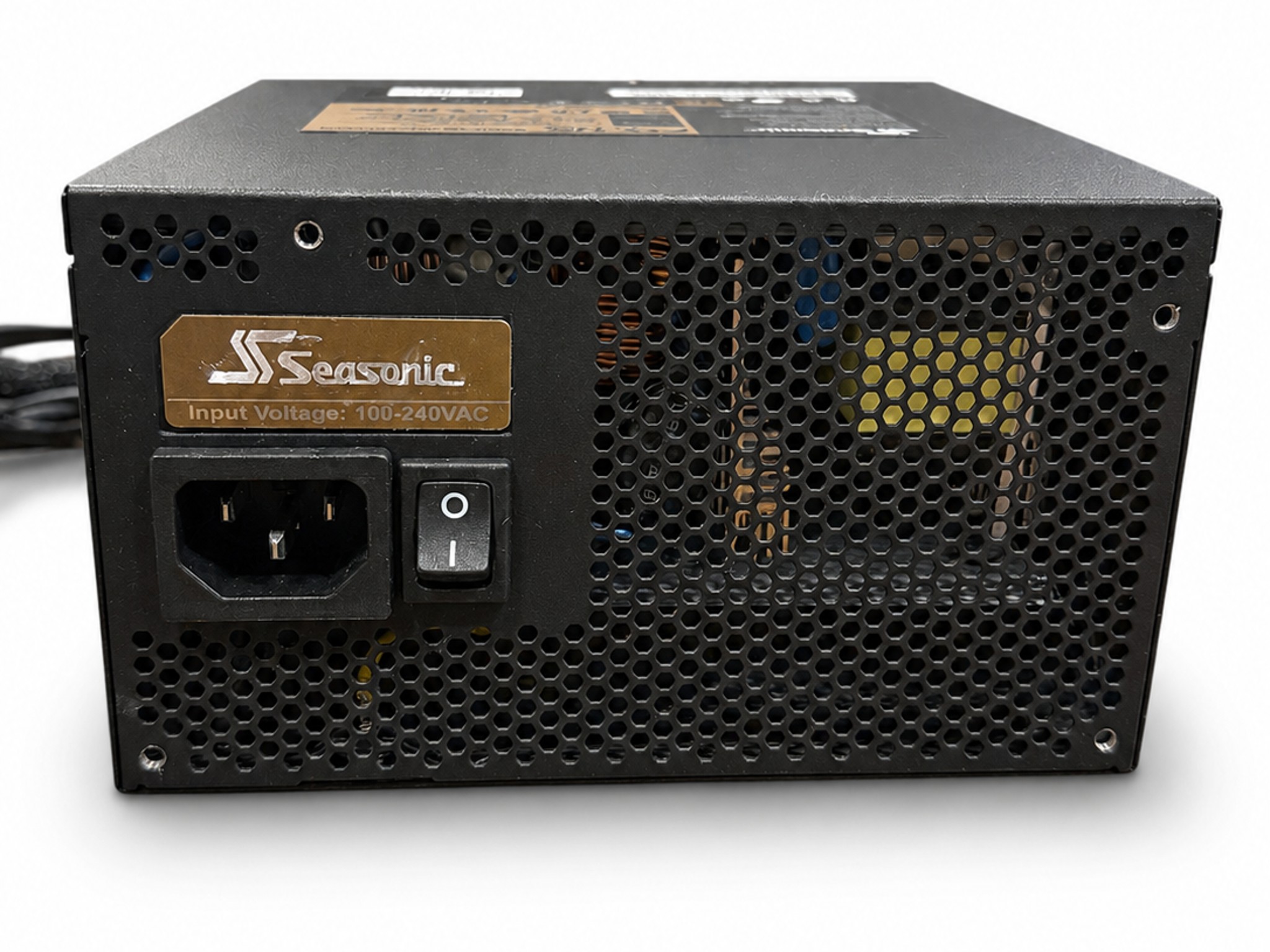 Seasonic FOCUS GM-650, SSR-650FM 650W 80+ Gold Semi-Modular ATX power supply PSU