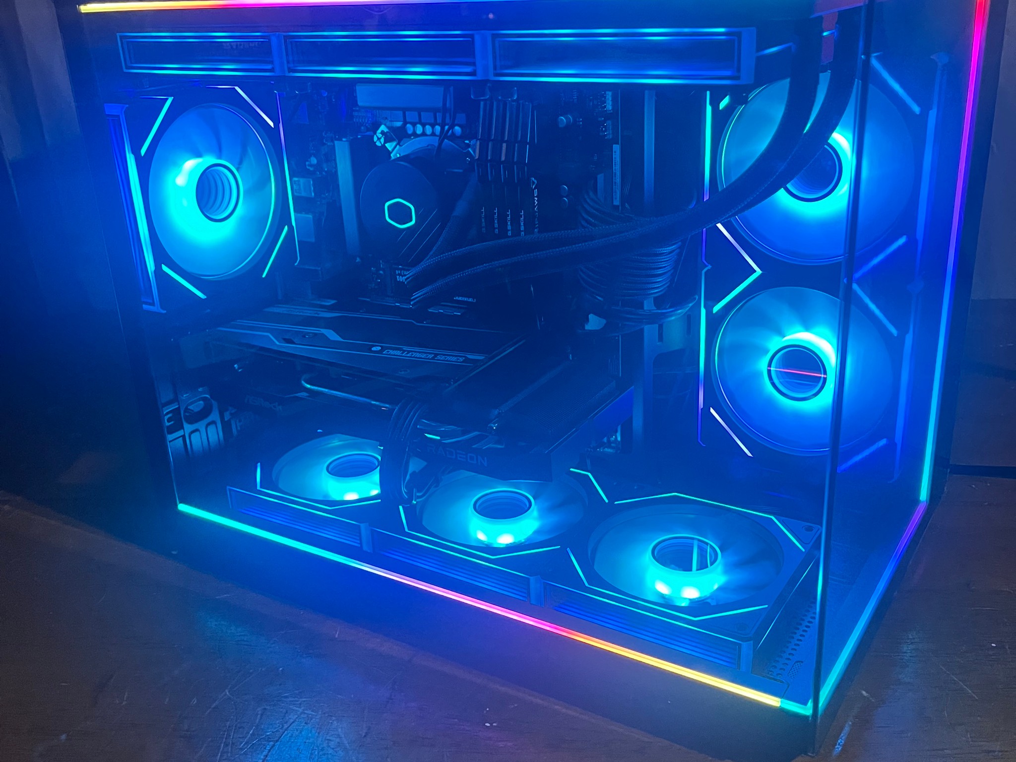 RX 7600 | i7 11700F | 32GB RAM | 1TB SSD | Gaming PC