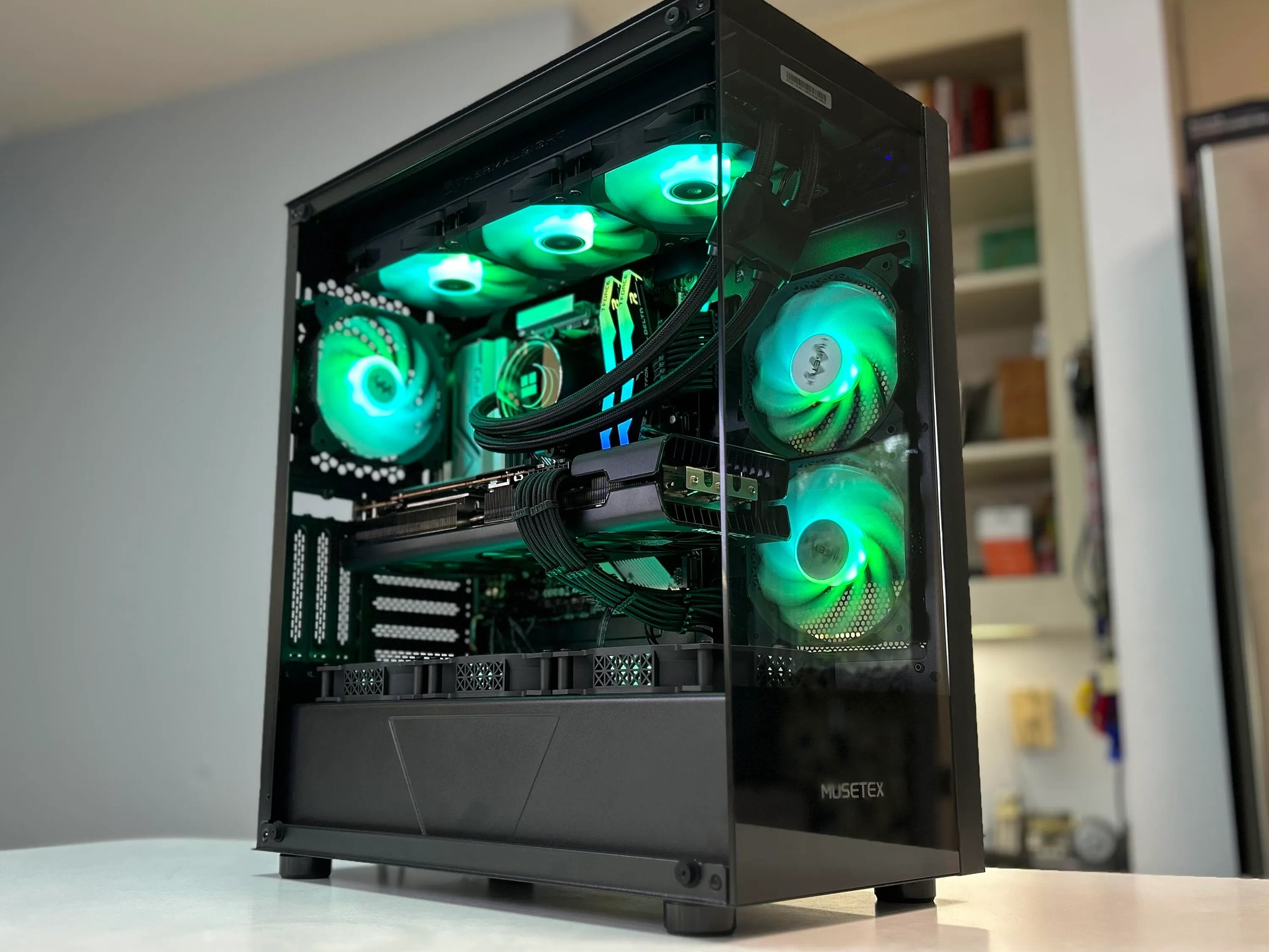 Excellent Performance 1440p Gaming PC | Fortnite 409 fps 1080p | Ryzen 7500F | RX 6800 | 32GB | 2TB