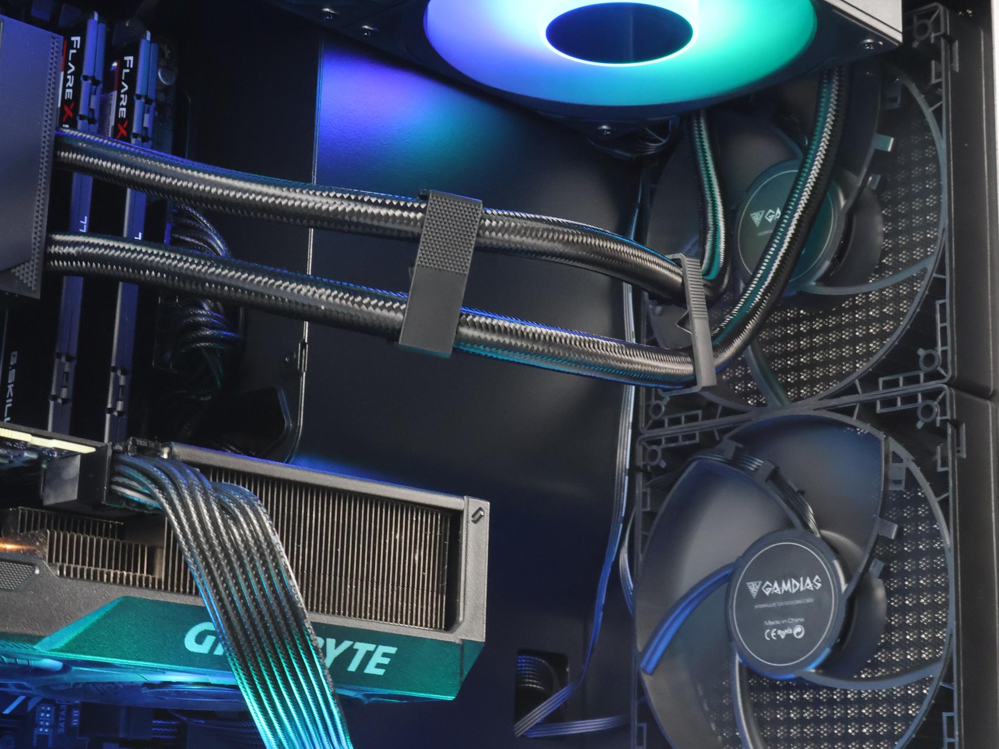 ⚫ Ryzen 5 7600X/RTX 4070 12GB Gaming/Streaming PC ⚫
