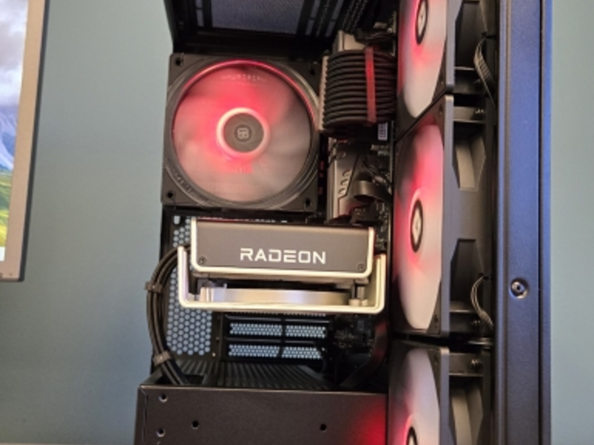 Black Friday! 1080p/1440p modular gaming PC! 5700X | RX 6750XT | 1TB SSD | 32GB DDR4 RAM | Win11 Pro