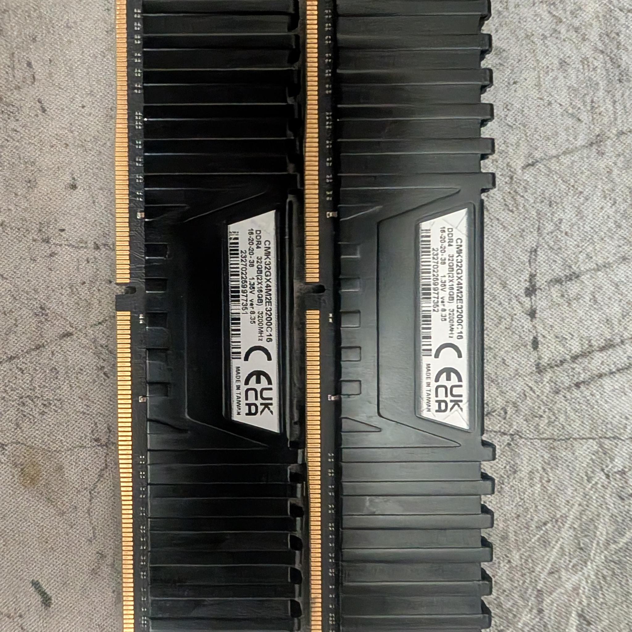 Corsair Vengeance LPX 32GB (2x16GB)  RAM DDR4 3200MHz