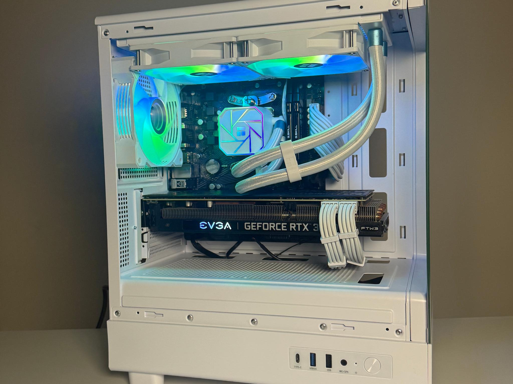 1080p High FPS White Gaming Computer| WiFi and Bluetooth