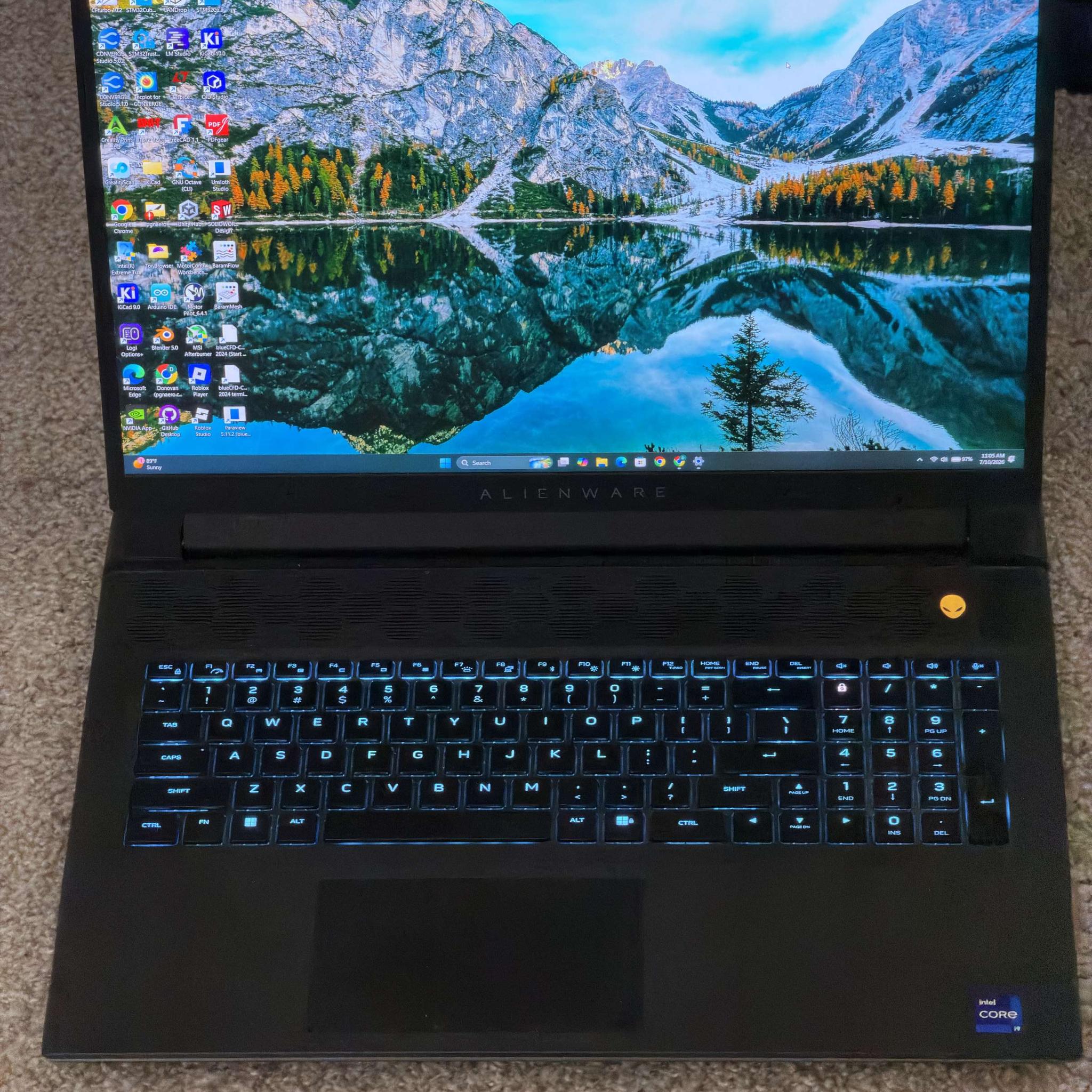 Alienware M18 R2 - 32GB DDR5 - Intel Core I9-14900HX - NVIDIA GeForce RTX 4090 16GB - 2TB SSD