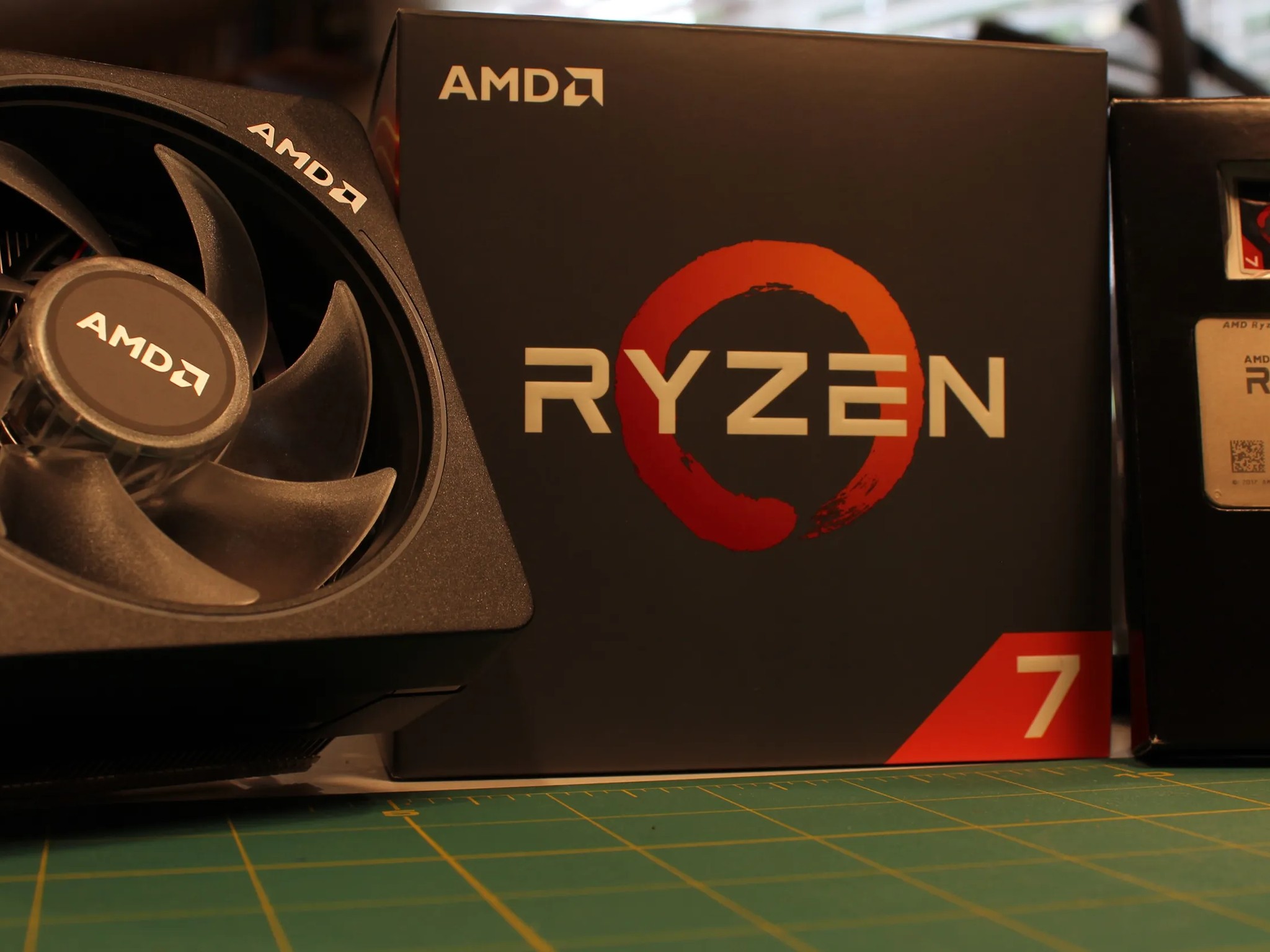 AMD Ryzen 7 2700X 8-Core Processor w/Wraith Cooler