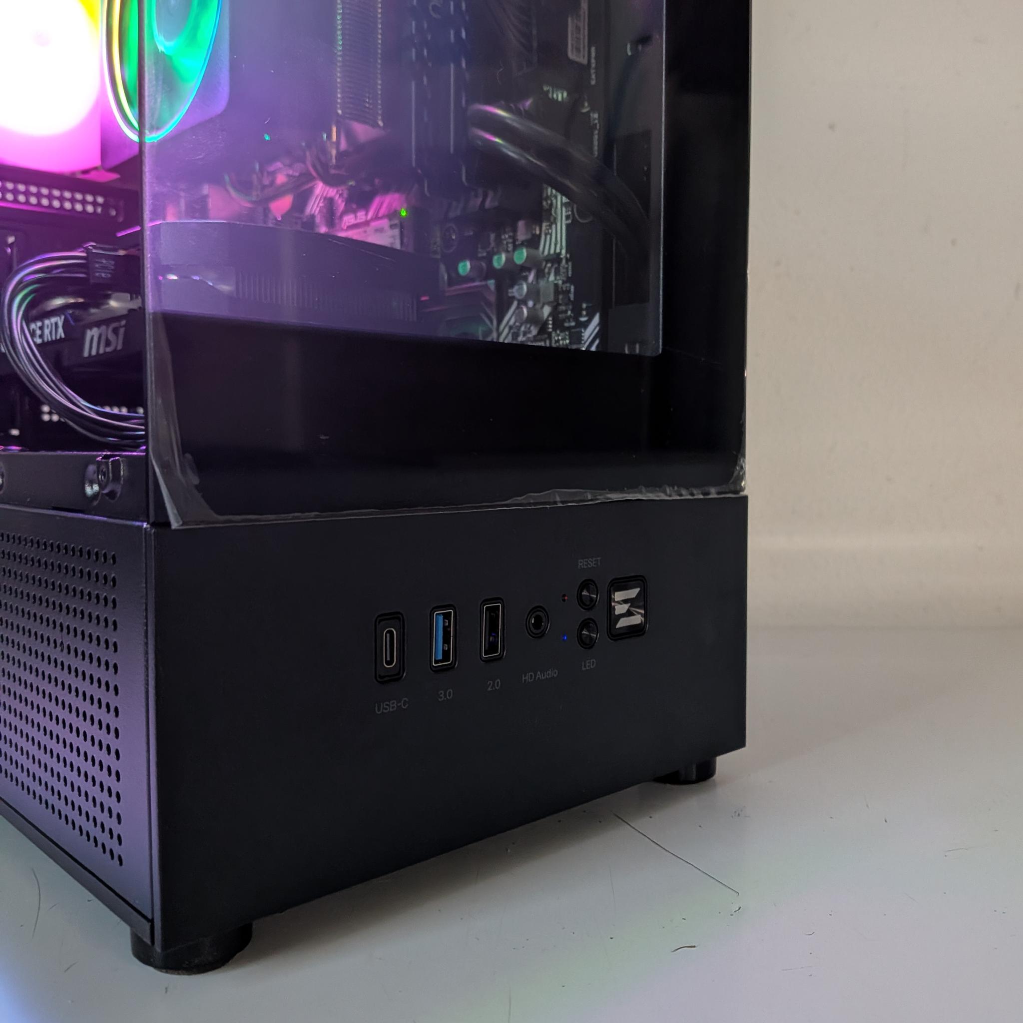 Gaming PC / Ryzen 5 5500 / RTX 5050 / 16 GB DDR4 / Windows 11 Home