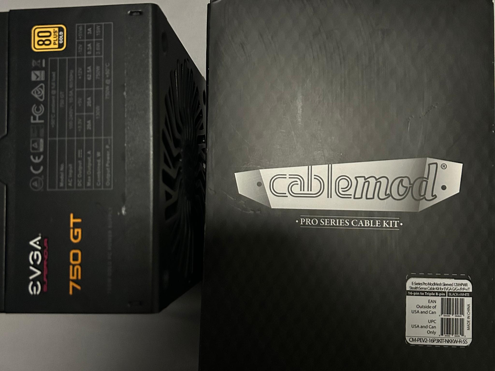 EVGA 750GT SUPERNOVA + Cablemod