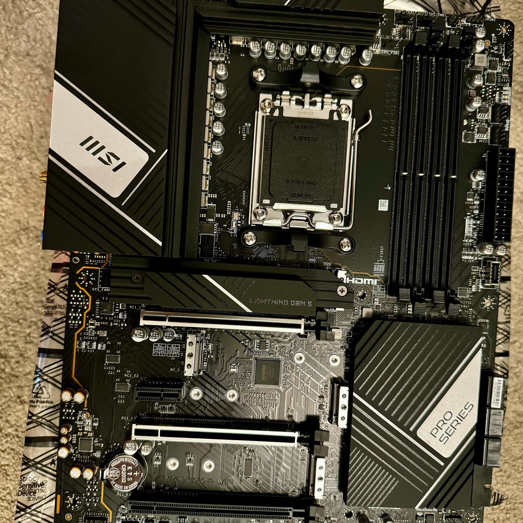 MSI PRO X670-P WIFI ATX Motherboard