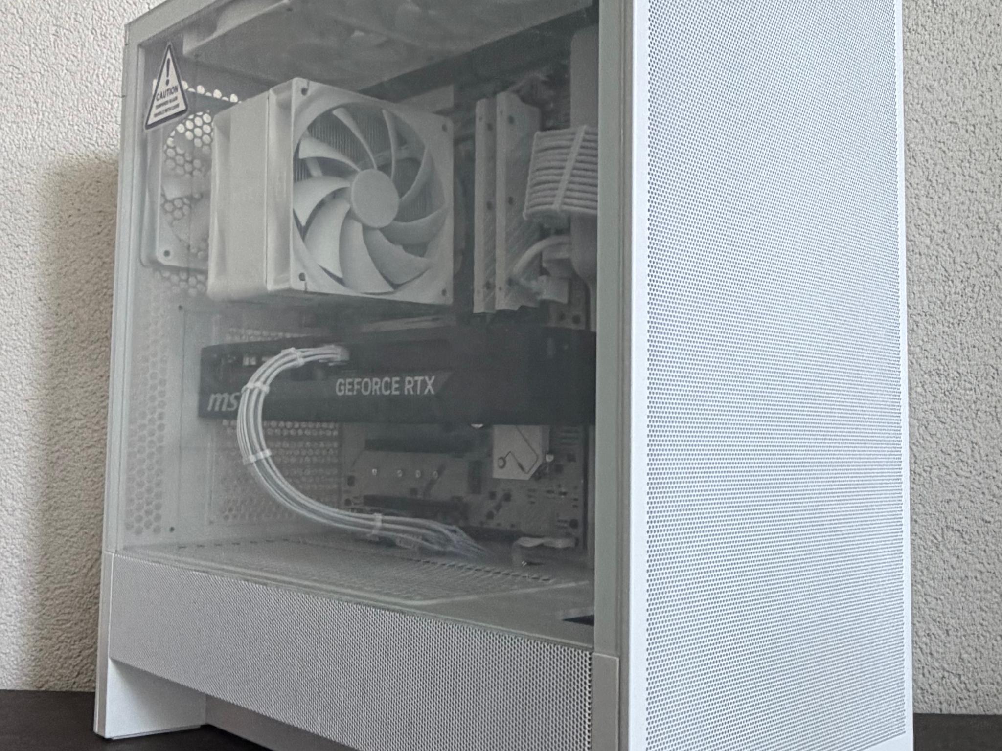 ❄️ Project Snowstorm ❄️ | RTX 5070 Ti | Ryzen 7 7800X3D | 32GB DDR5-7000 | 📶 Wi-Fi& Bluetooth Ready