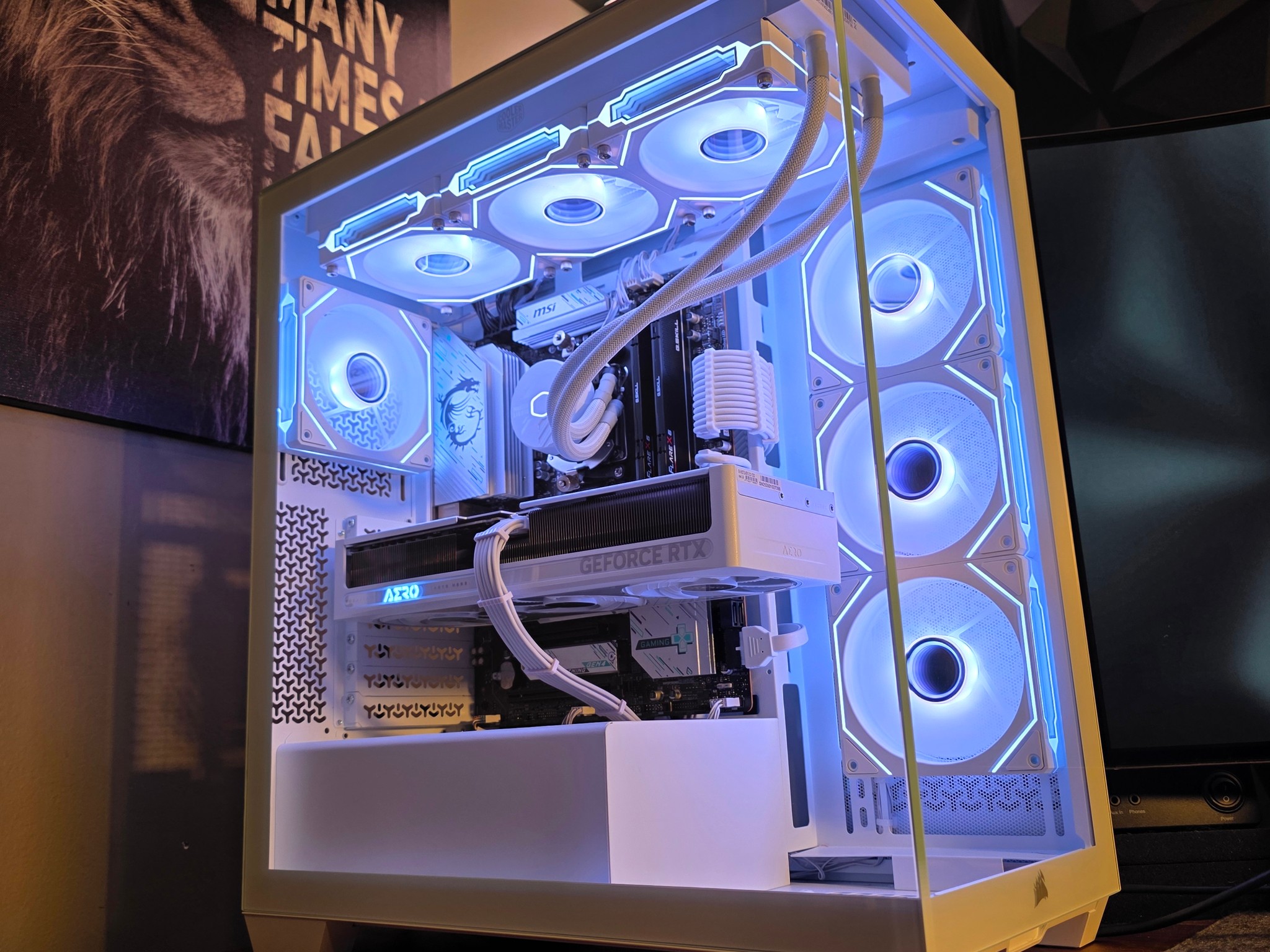 RTX 5070 + RYZEN 5 9600X DDR5 PC