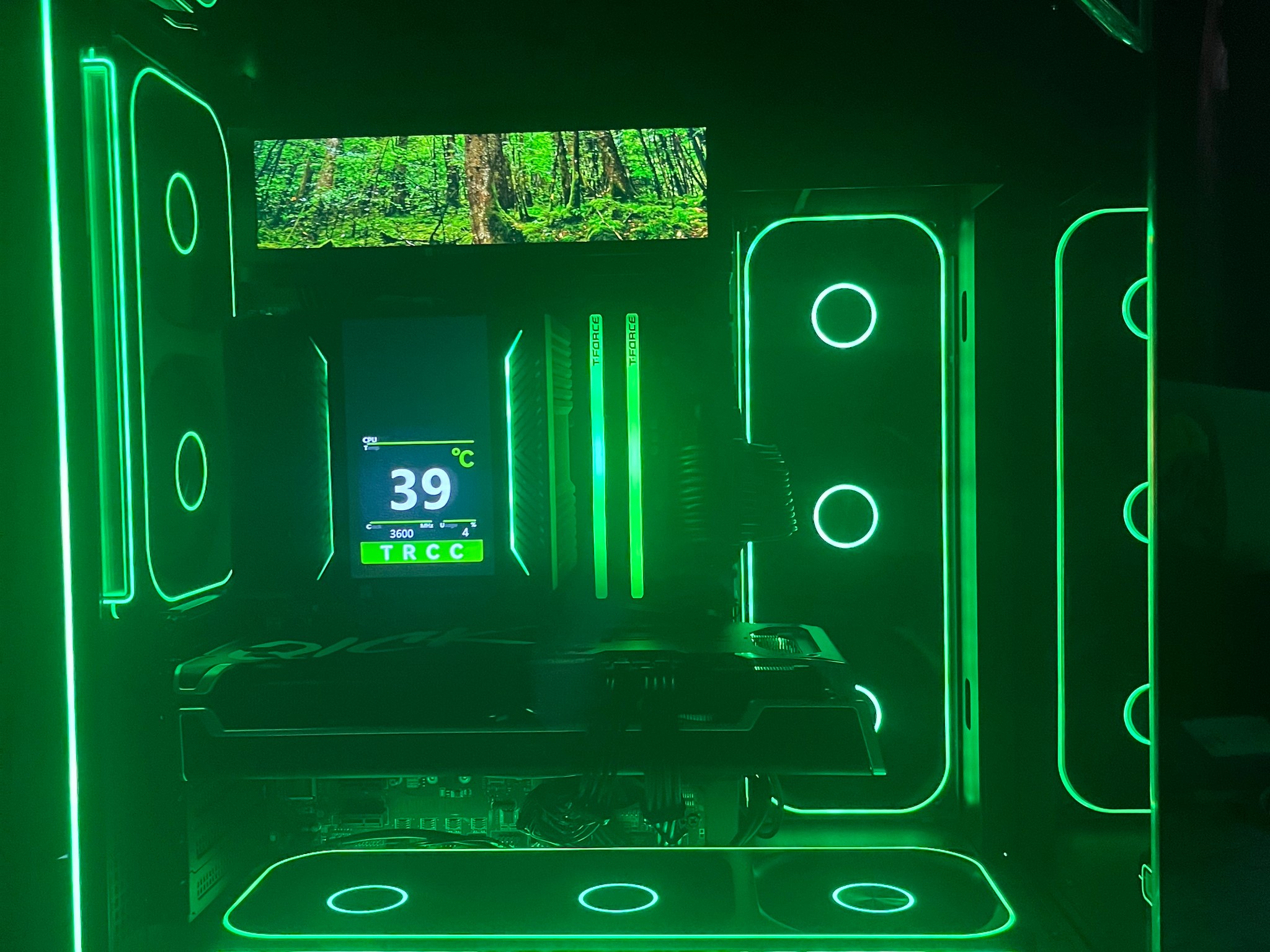 Radeon RX 6700 XT Custom Gaming PC - Ryzen 5 5600, 32GB RAM, 512GB NVMe SSD