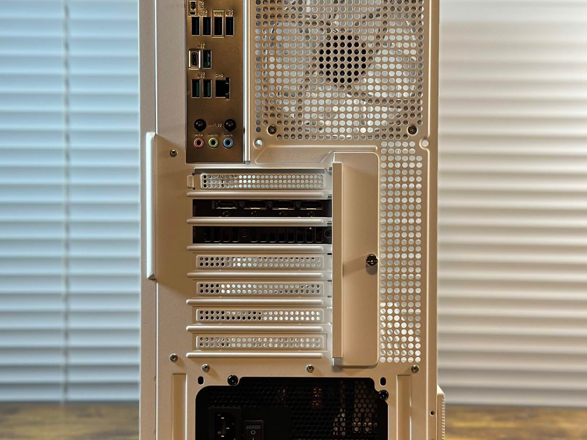 RTX 5070 12GB | Ryzen 7 7700 | 32GB DDR5 | 3TB Storage | Win11 | WIFI | 1440P/4K Gaming PC