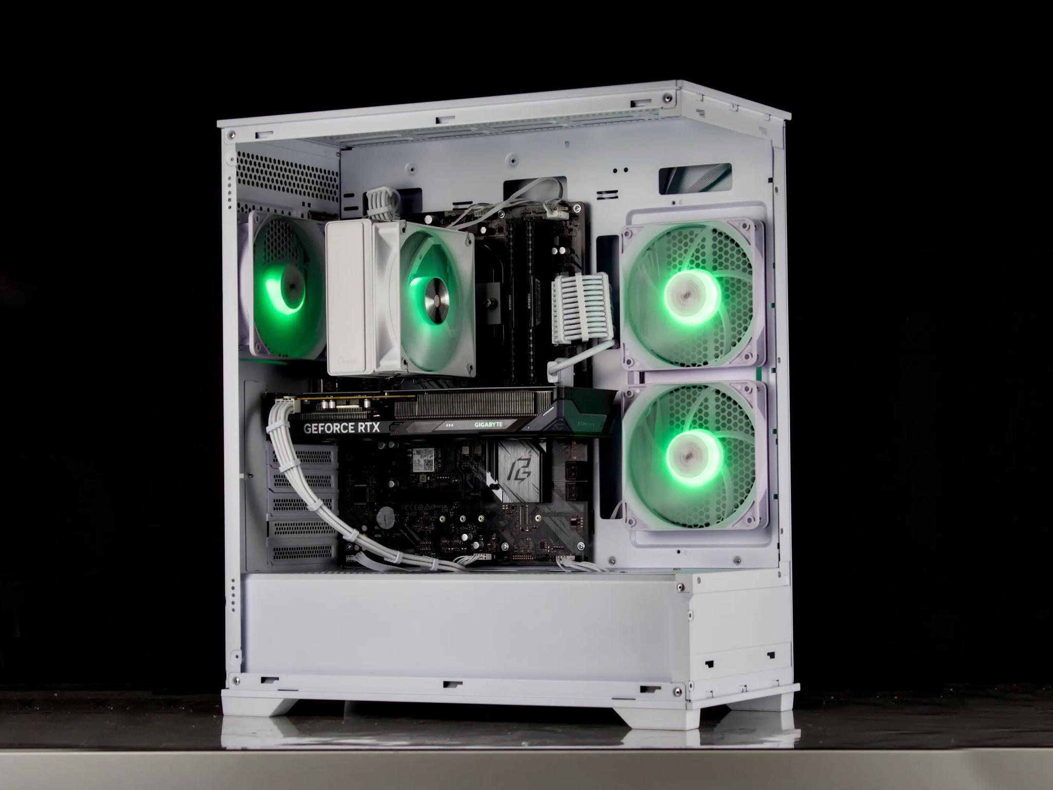 Clean White Gaming PC – RTX 5060, Ryzen 5 5600X, 32GB, 1TB SSD - RGB, WiFi, BlueTooth