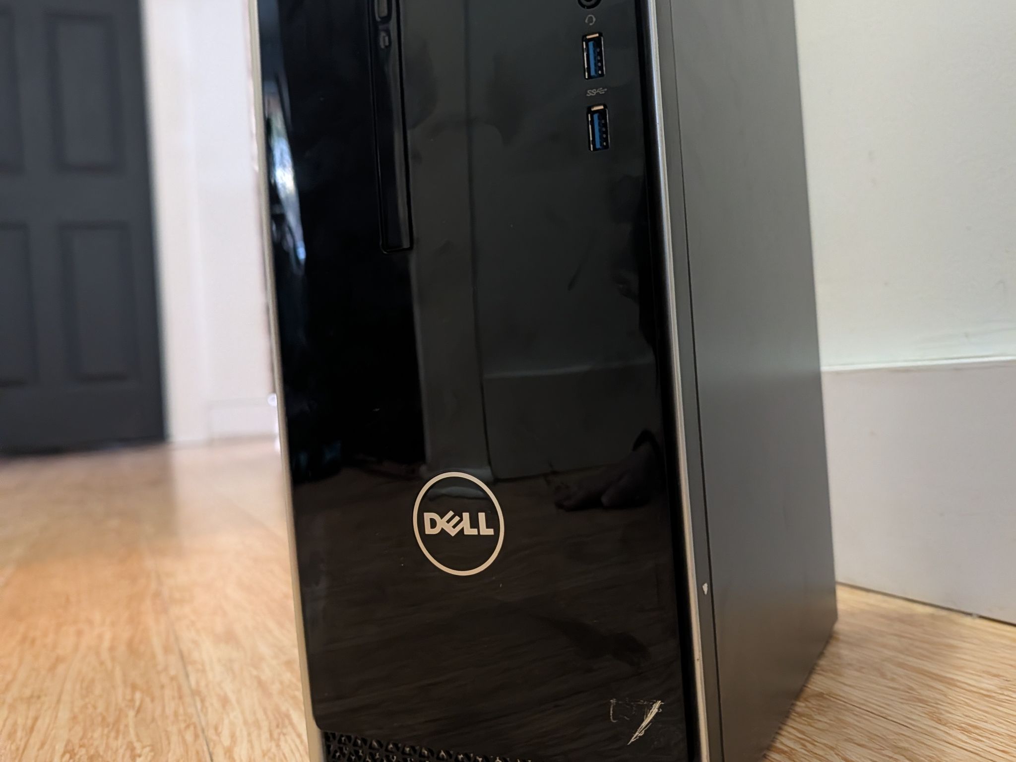 Upgraded Dell Inspiron| I5 6400 | GTX 745| 8GB RAM| 128GB SSD |