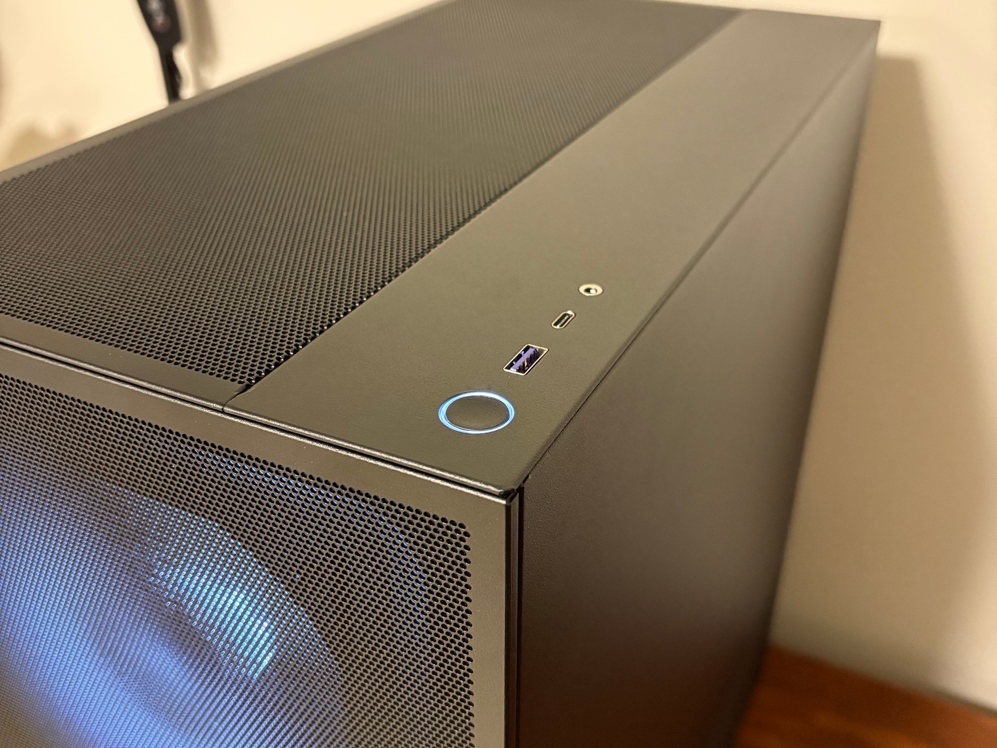 RTX 5070 | Ryzen 7 5800XT | 32GB DDR4 | 1TB NVMe | 750W Gold | NZXT H5 Flow (2024)